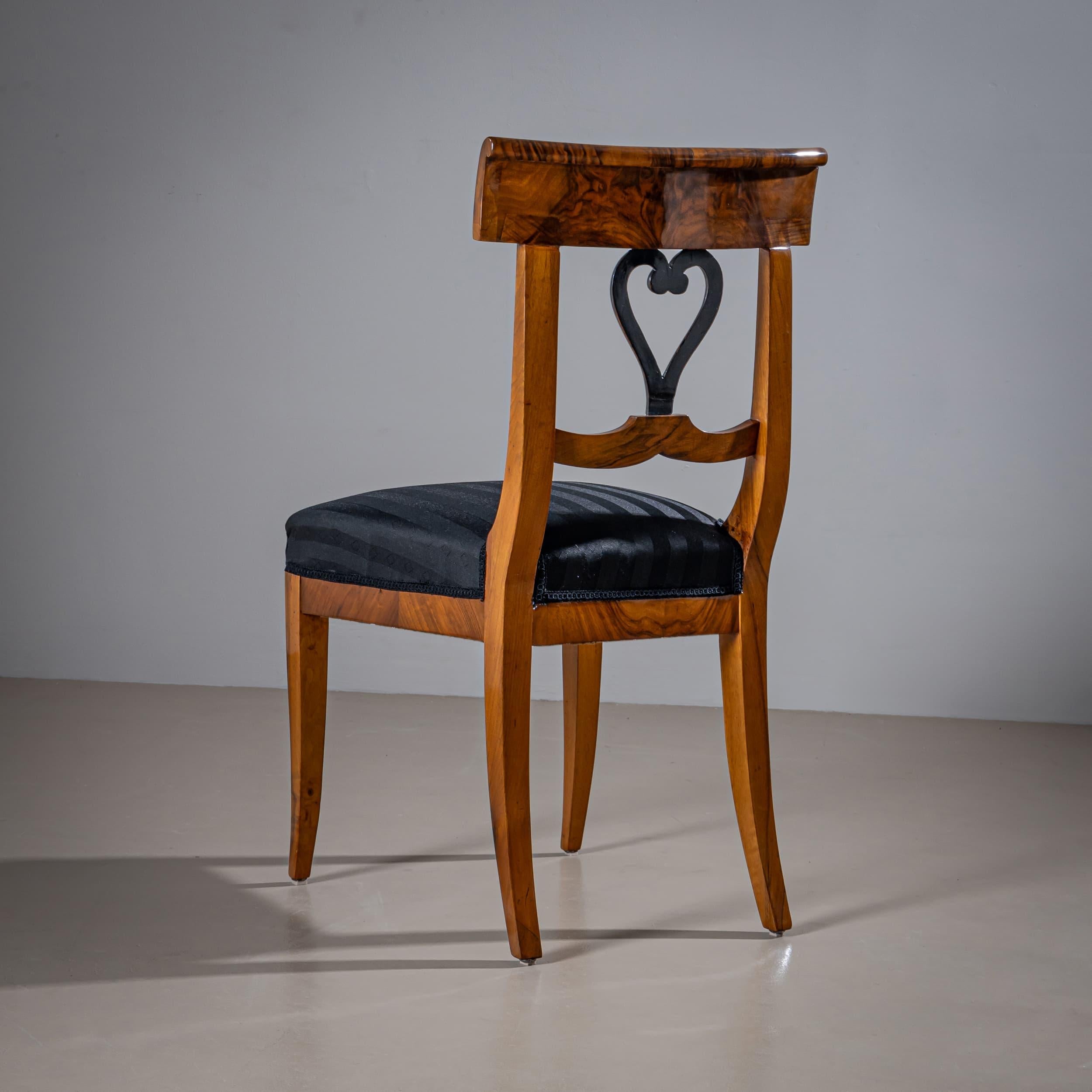 Paar Biedermeier Beistellstühle aus dem frühen 19. im Angebot 1