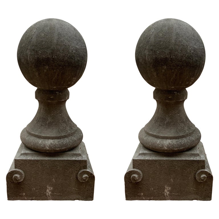 Early 19th Century Pair of Bluestone Ball Finials from Belgium For Sale ...