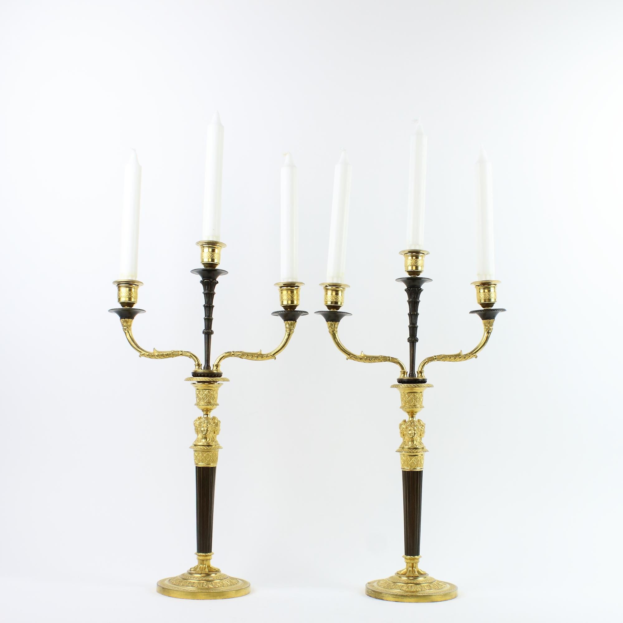 French Early 19th Century Pair of Empire Bronze Female Caryatids Candelabras For Sale