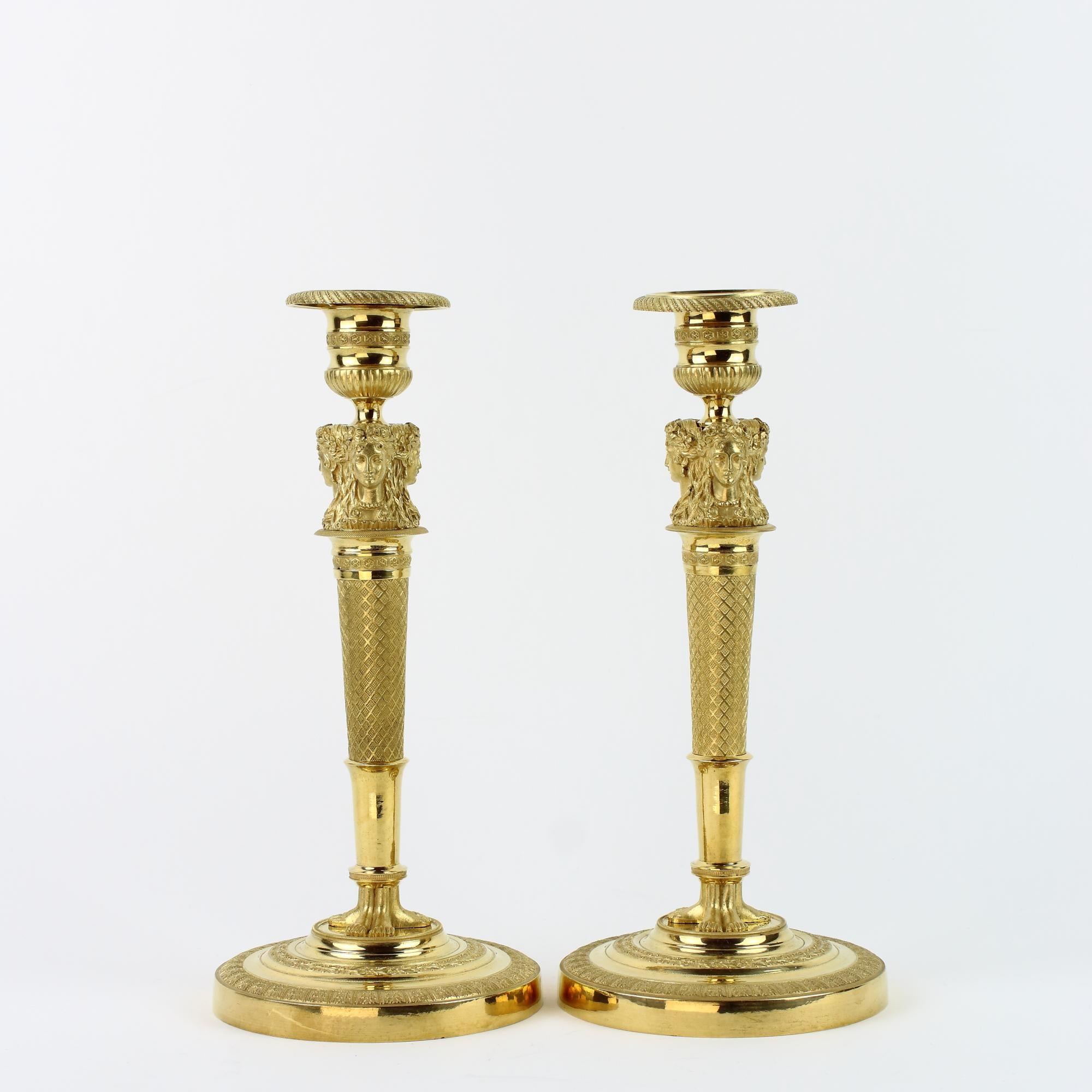 Early 19th Century Pair of Empire Gilt Bronze Female Caryatids Candlesticks In Good Condition In Berlin, DE