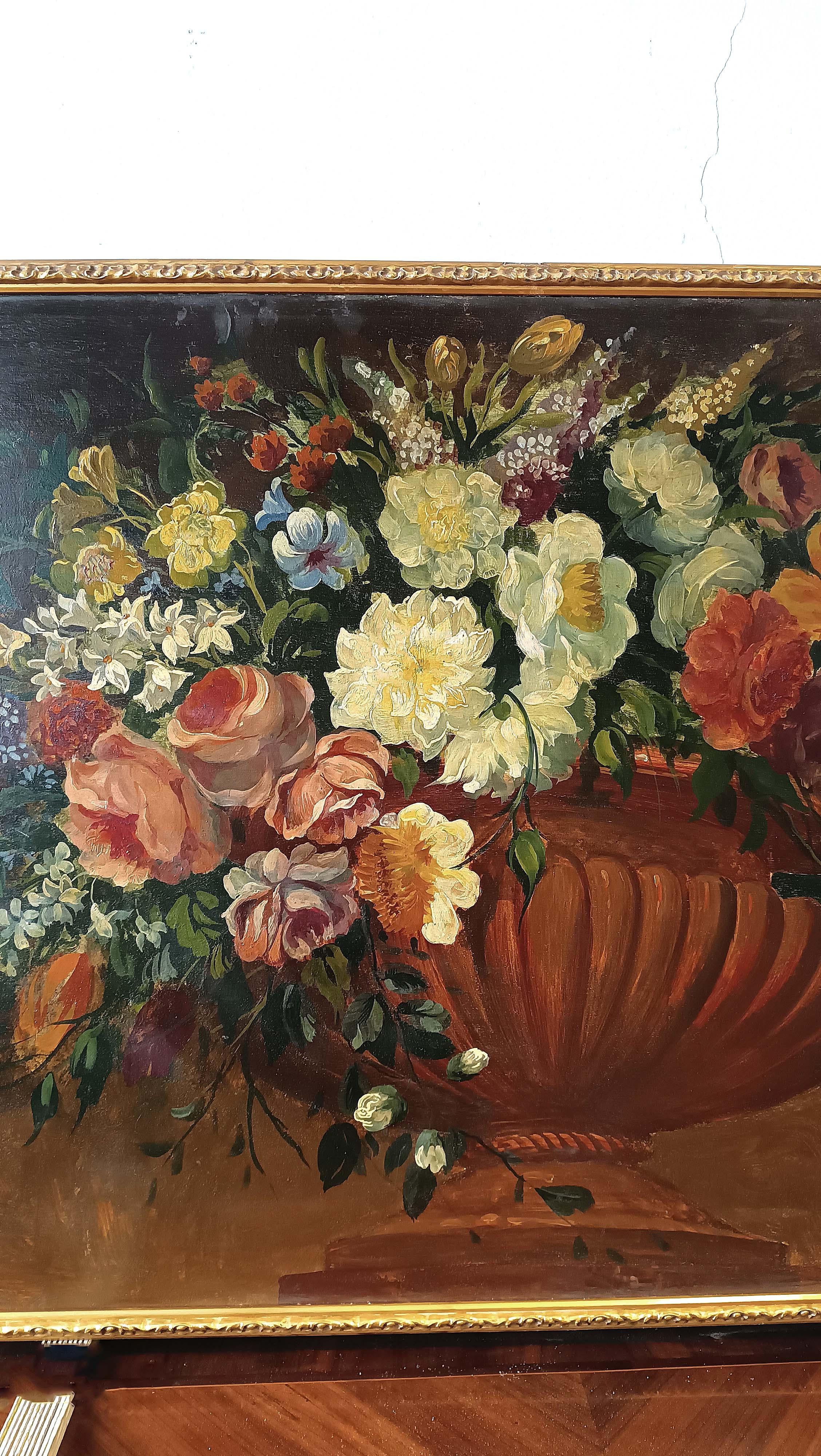 Italian EARLY 19th CENTURY PAIR OF PAINTINGS WITH FLOWERS For Sale