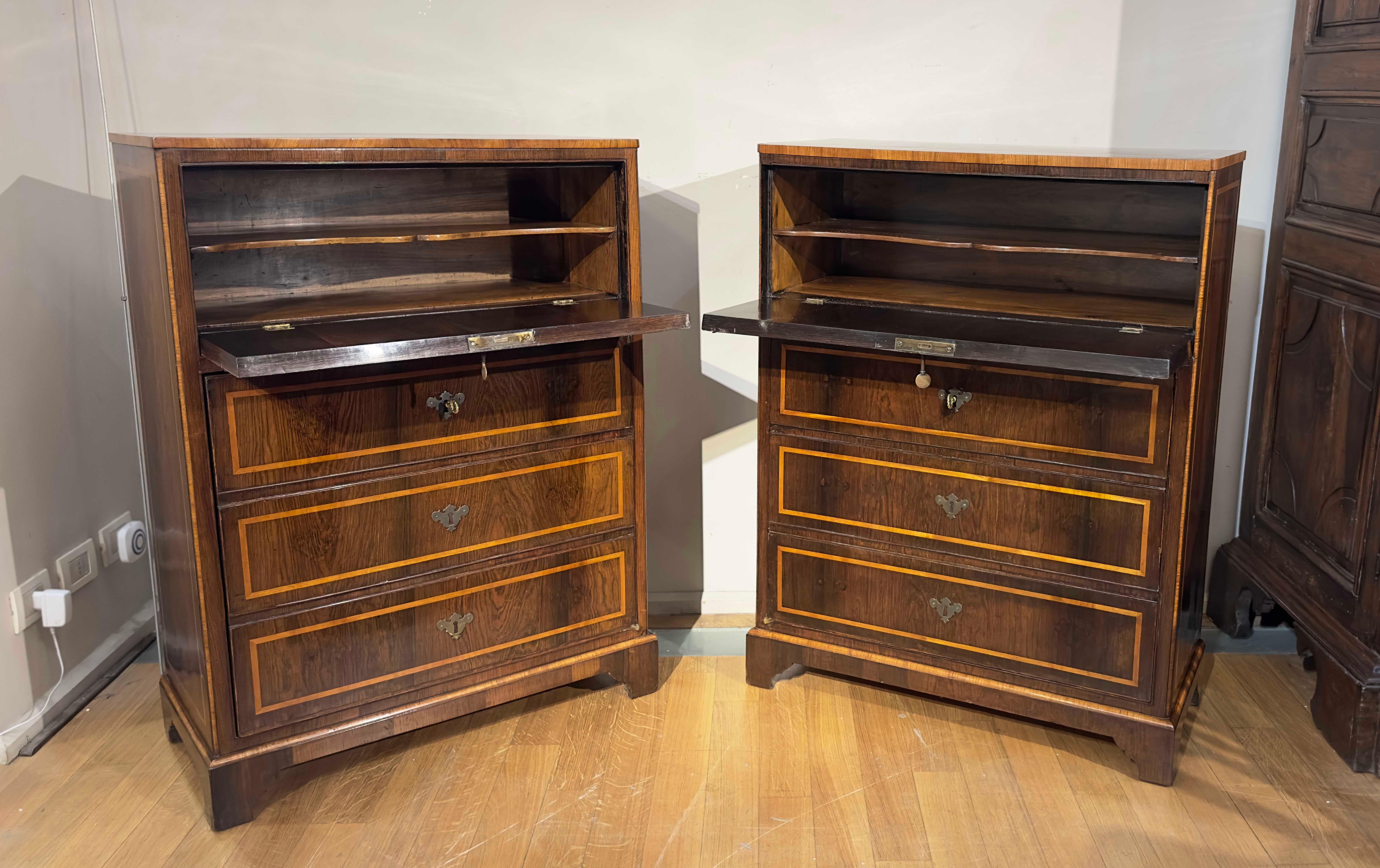 Hand-Carved EARLY 19th CENTURY PAIR OF WRITE STANDING SIDEBOARDS 