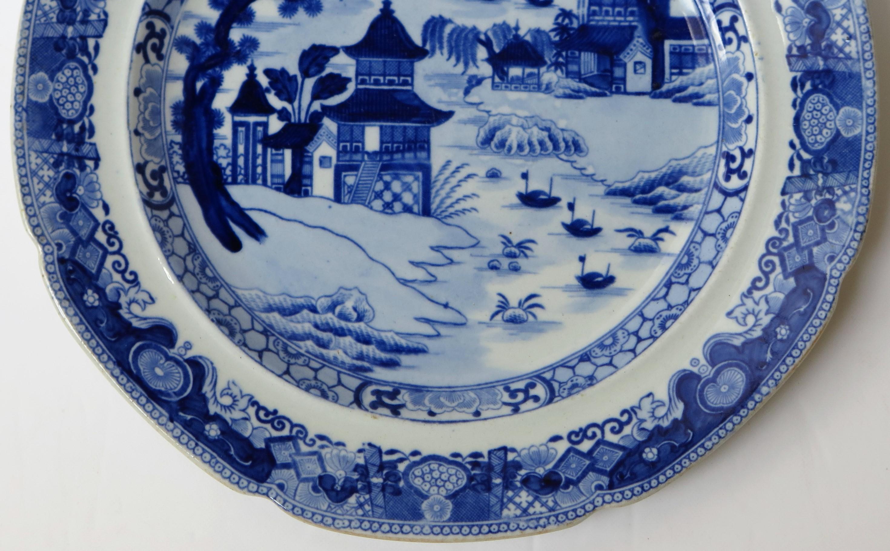 Early 19th Century Pearlware Dinner Plate Blue and White, Staffordshire For Sale 5