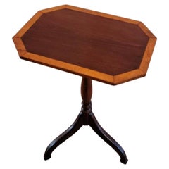 Early 19th Century Pedestal Tilt-Top Tea Table