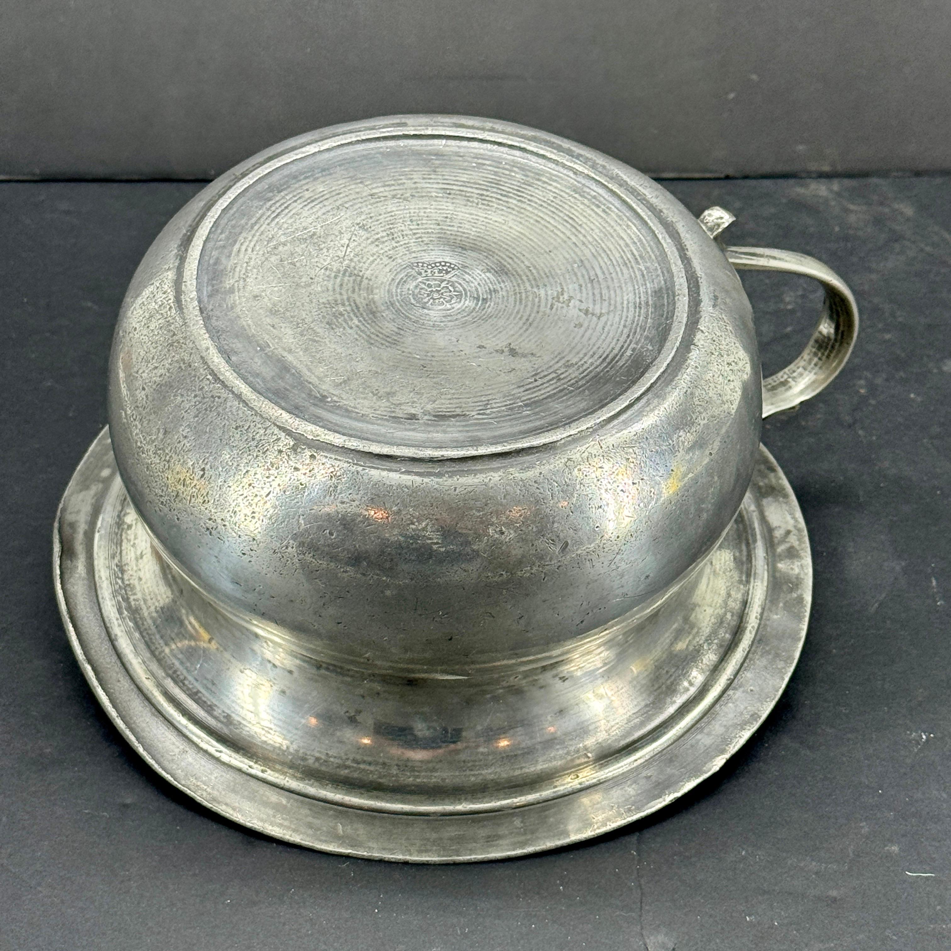 Early 19th Century Pewter Bowl Planter With Handle, Denmark For Sale 4