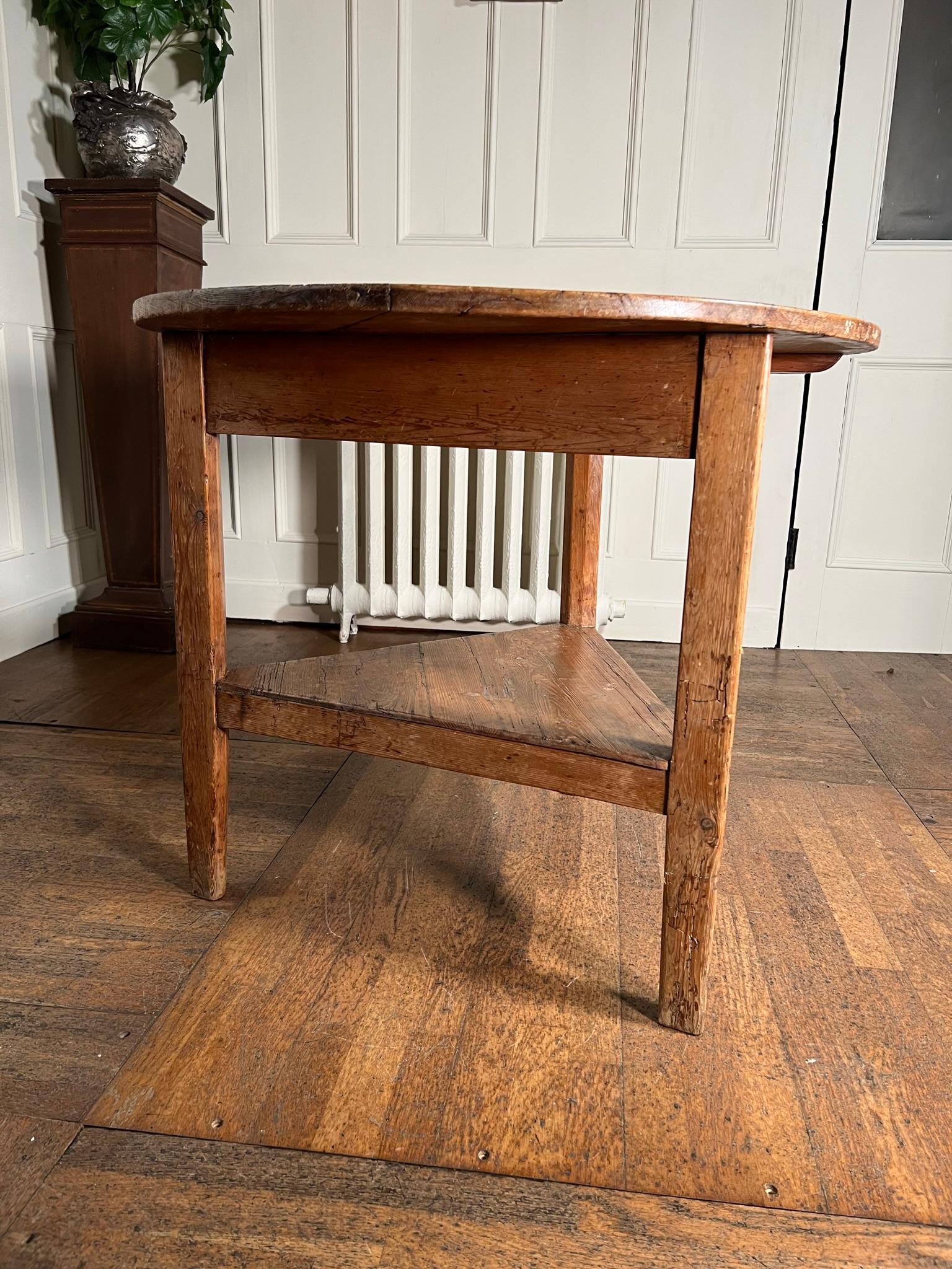 Early 19th Century Pine Cricket Table    2