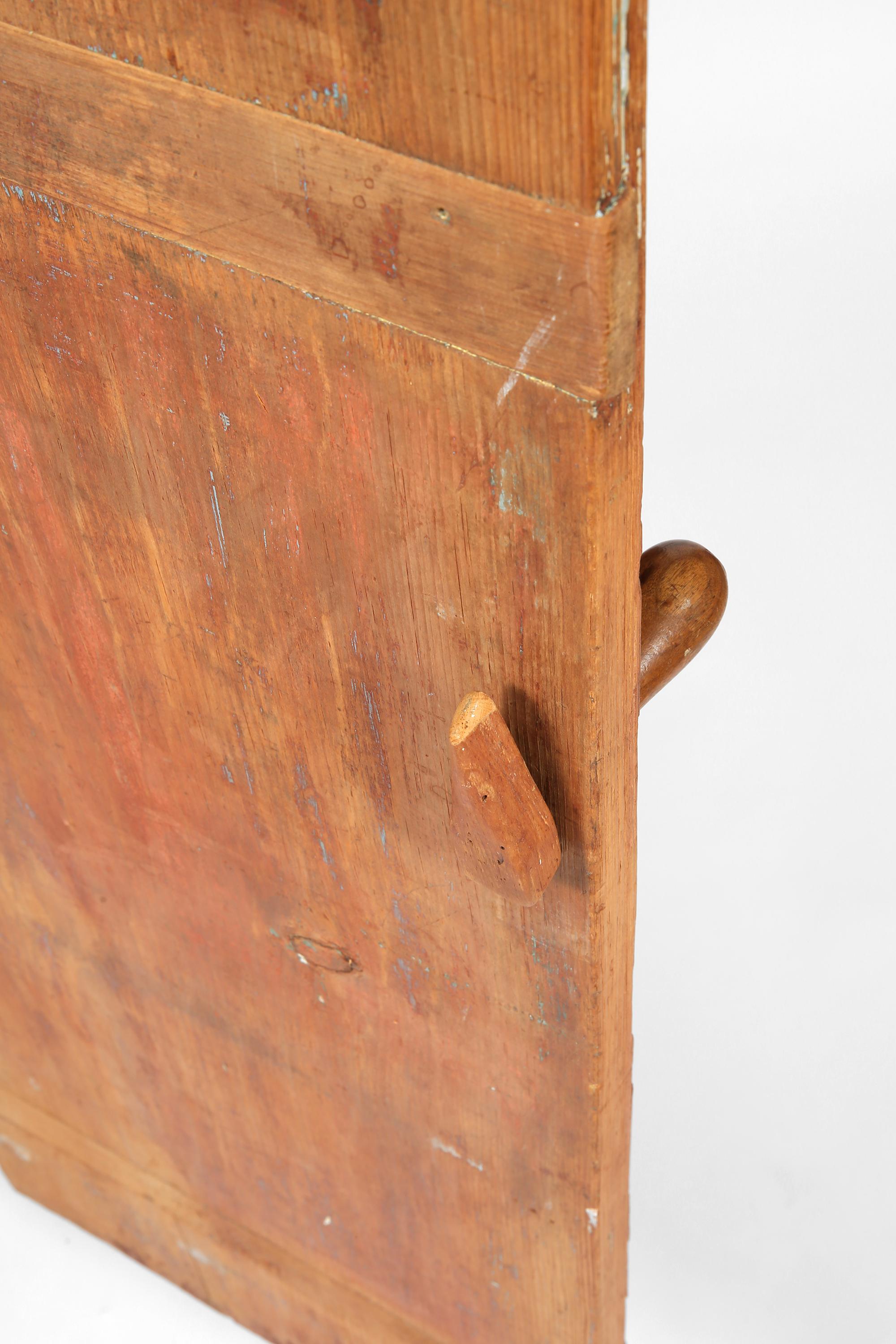 Early 19th Century Primitive American Red Wash Pine Shaker Cupboard For Sale 1