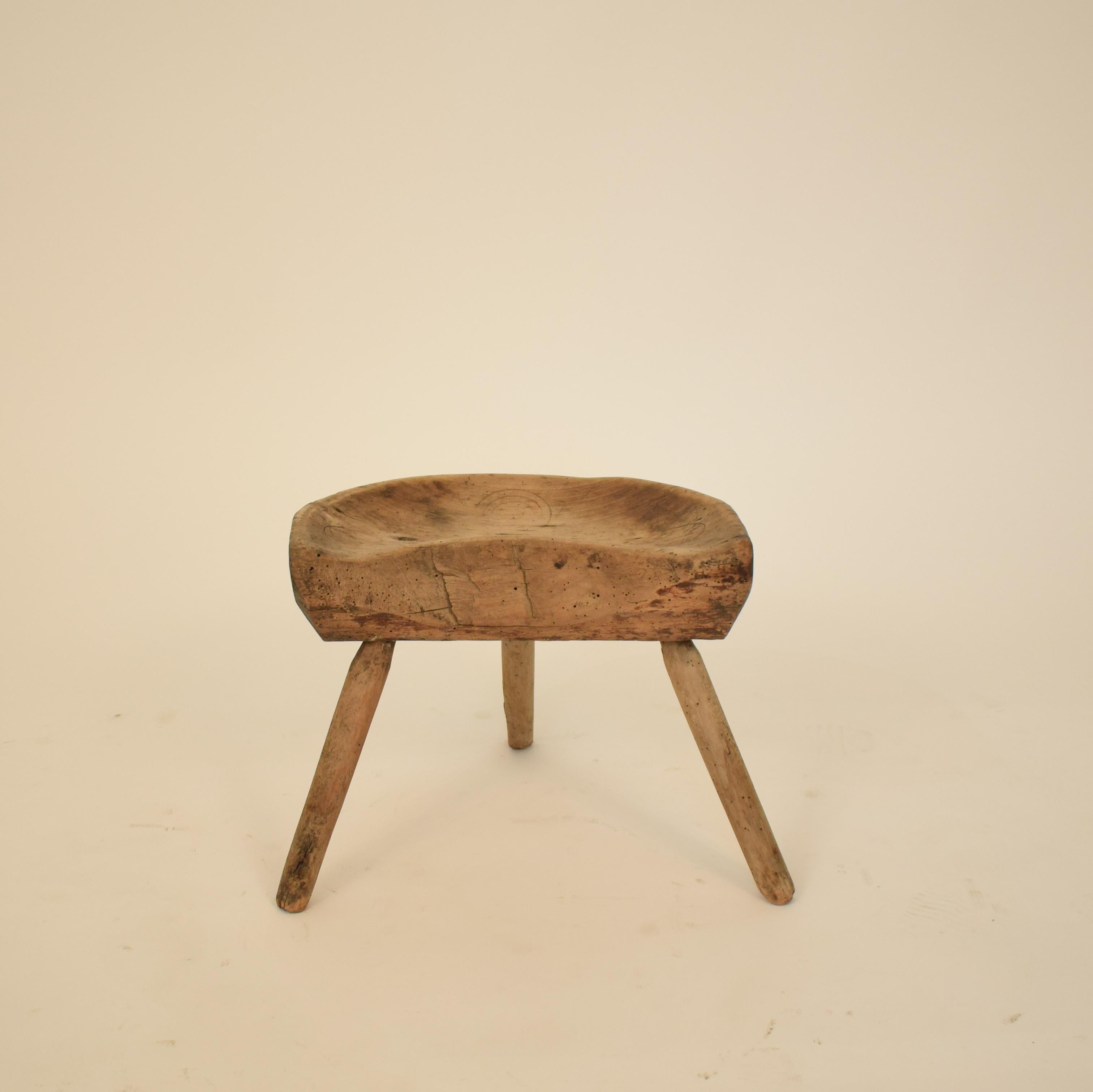 German Early 19th Century Primitive Country Splayed Leg Cobbler Stool in Cherry Wood