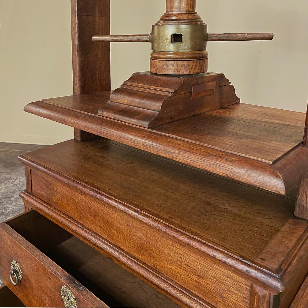 Early 19th Century Printer's Paper Press For Sale 3