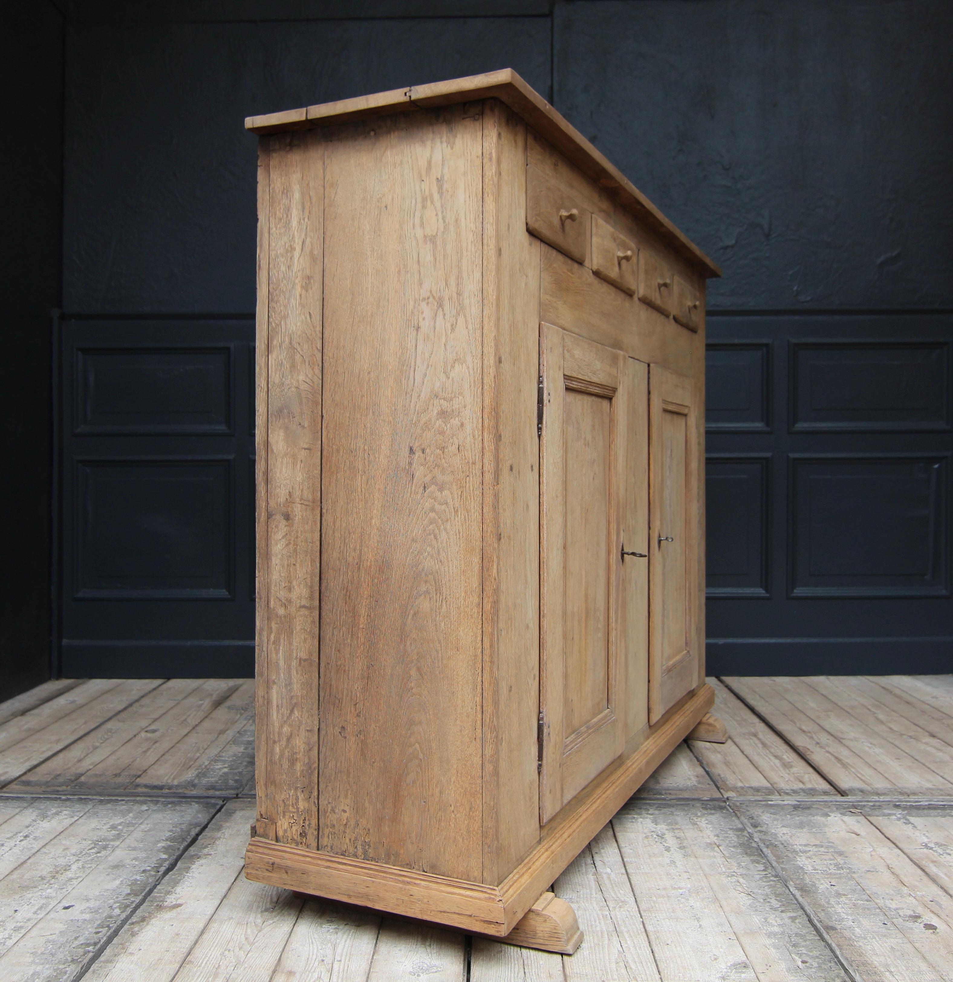 Early 19th Century Puristic Rustic Oak Sideboard 14