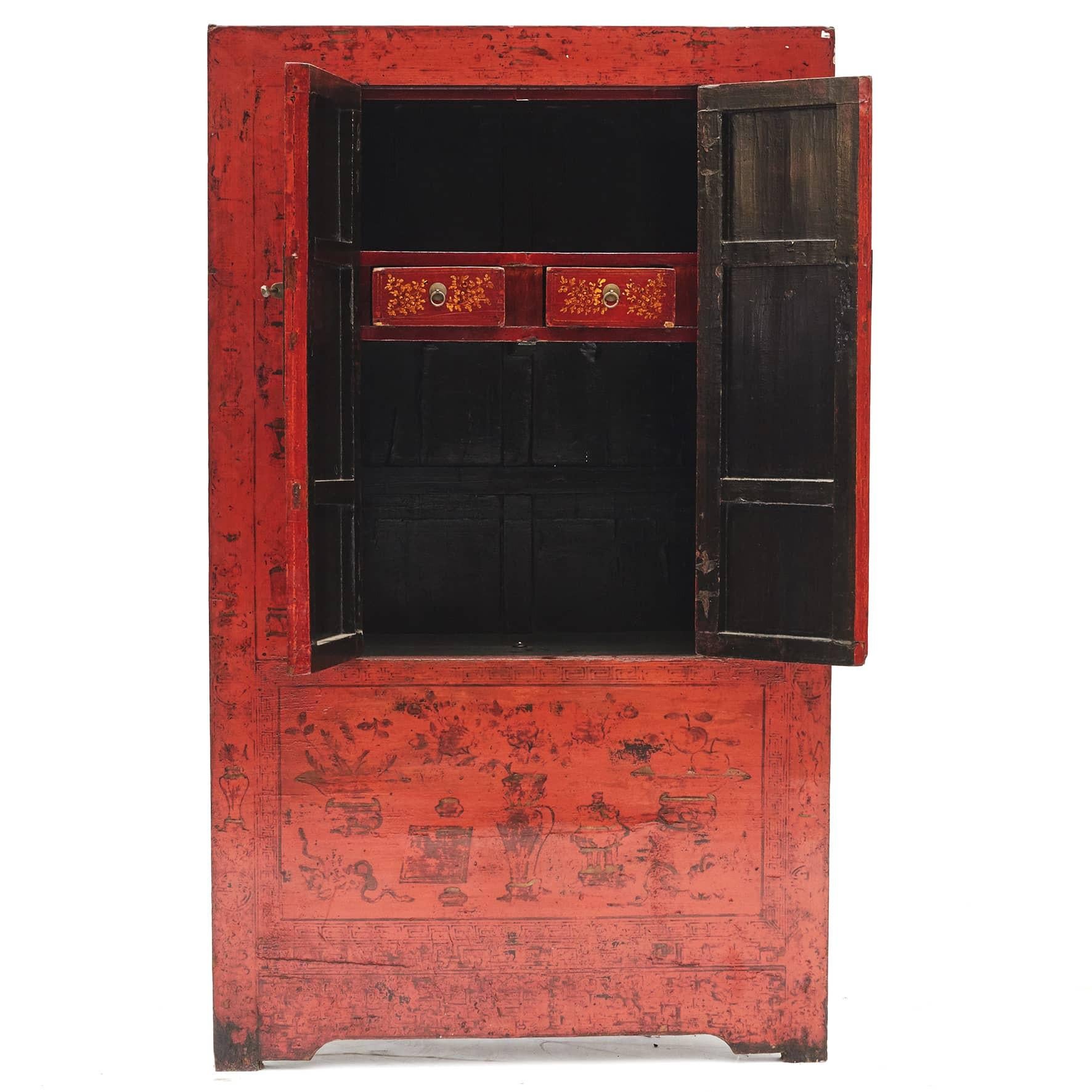 Chinese Antique Qing Dynasty Lacquer Cabinet For Sale