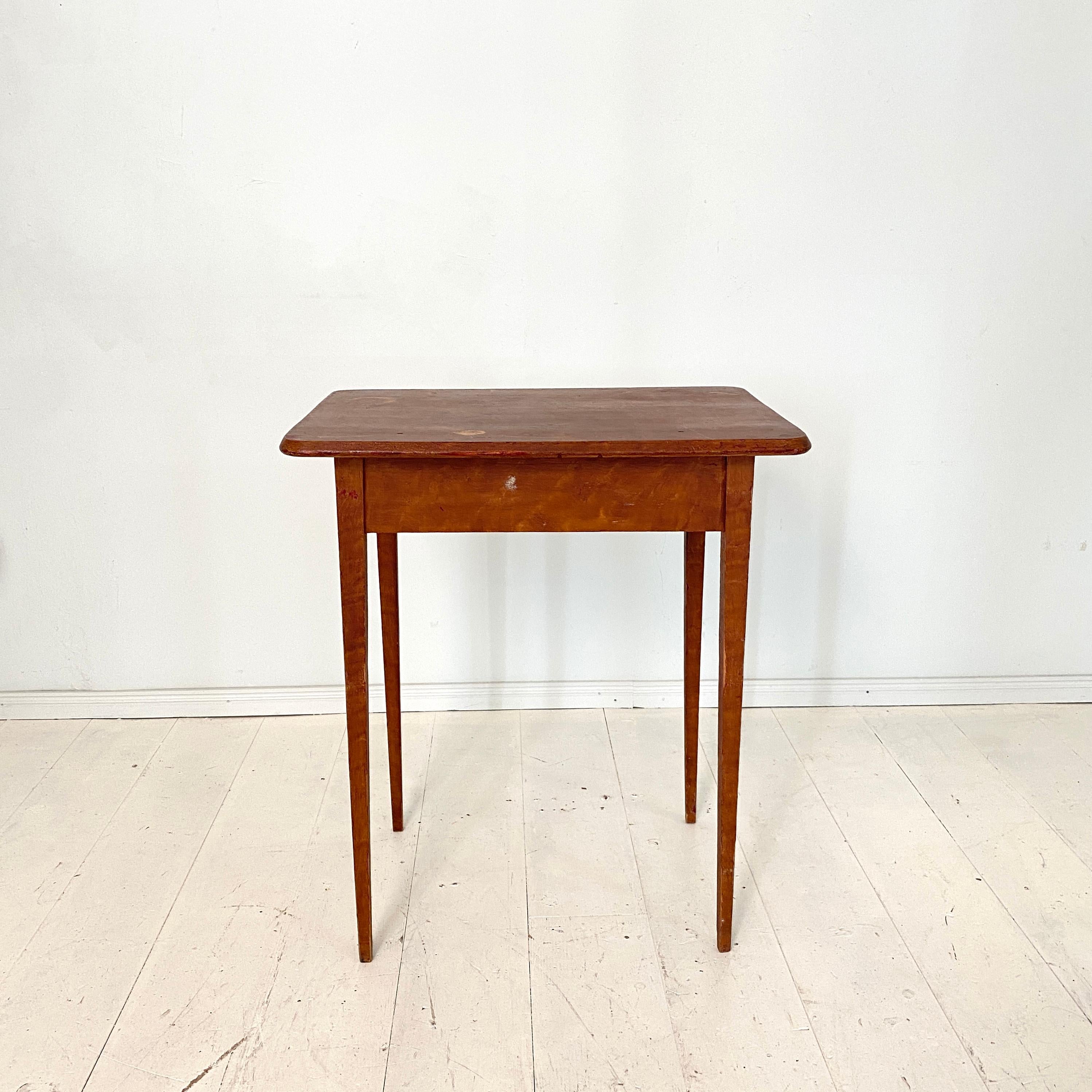 Hand-Painted Early 19th Century Red Northern Swedish Gustavian Country Table