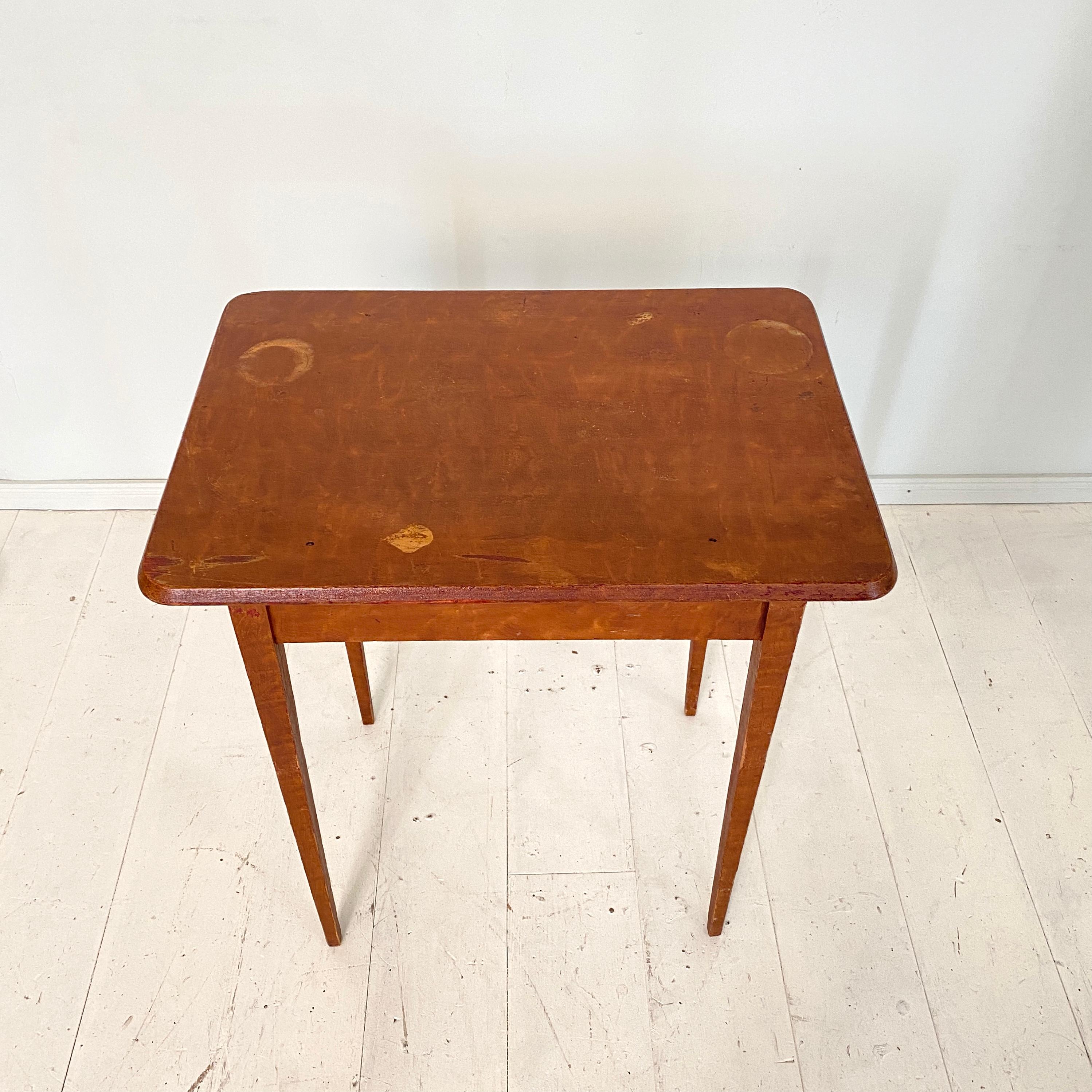 Pine Early 19th Century Red Northern Swedish Gustavian Country Table