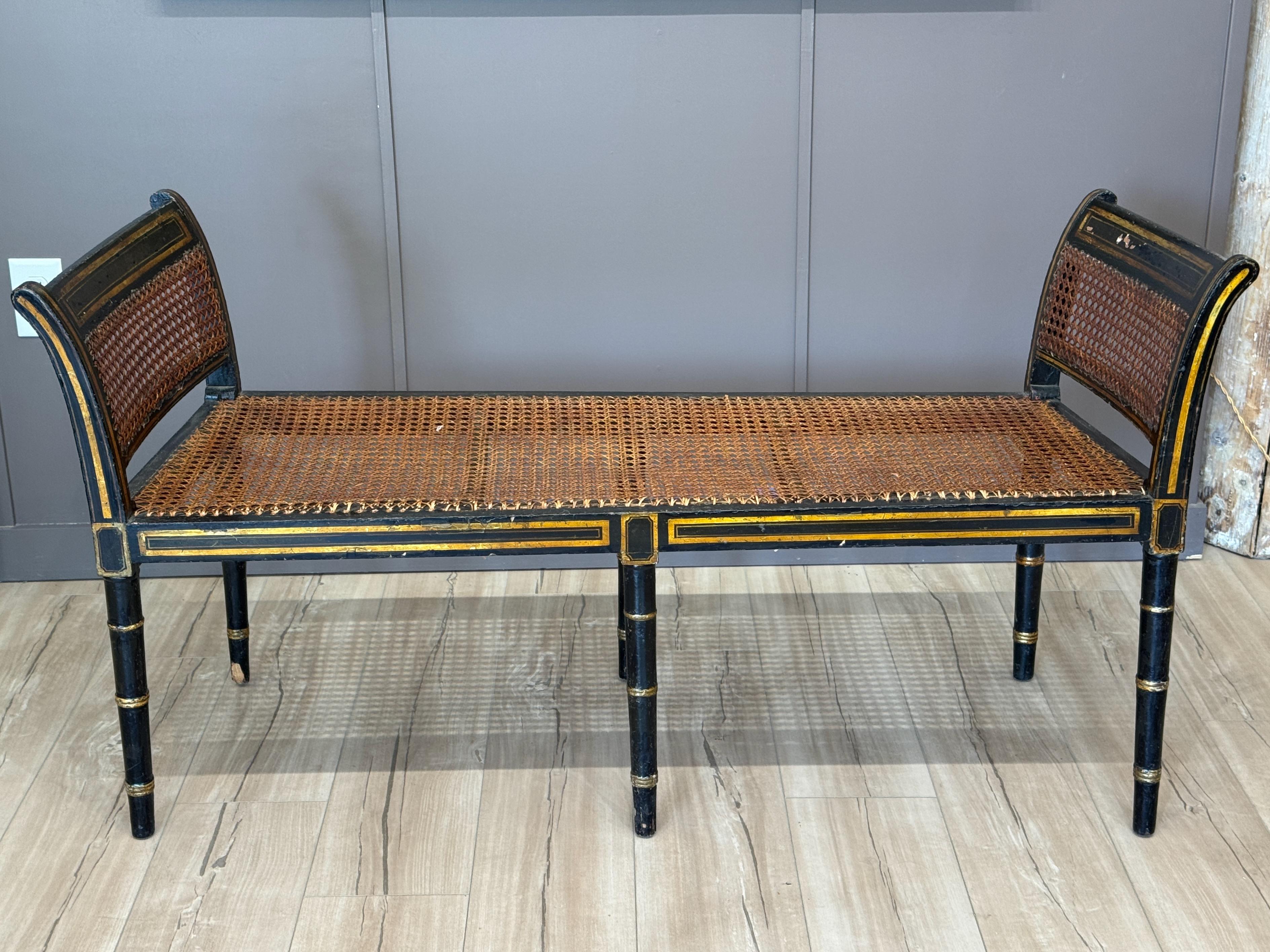Early 19th Century Regency Black and Gold Painted Window Bench For Sale 1