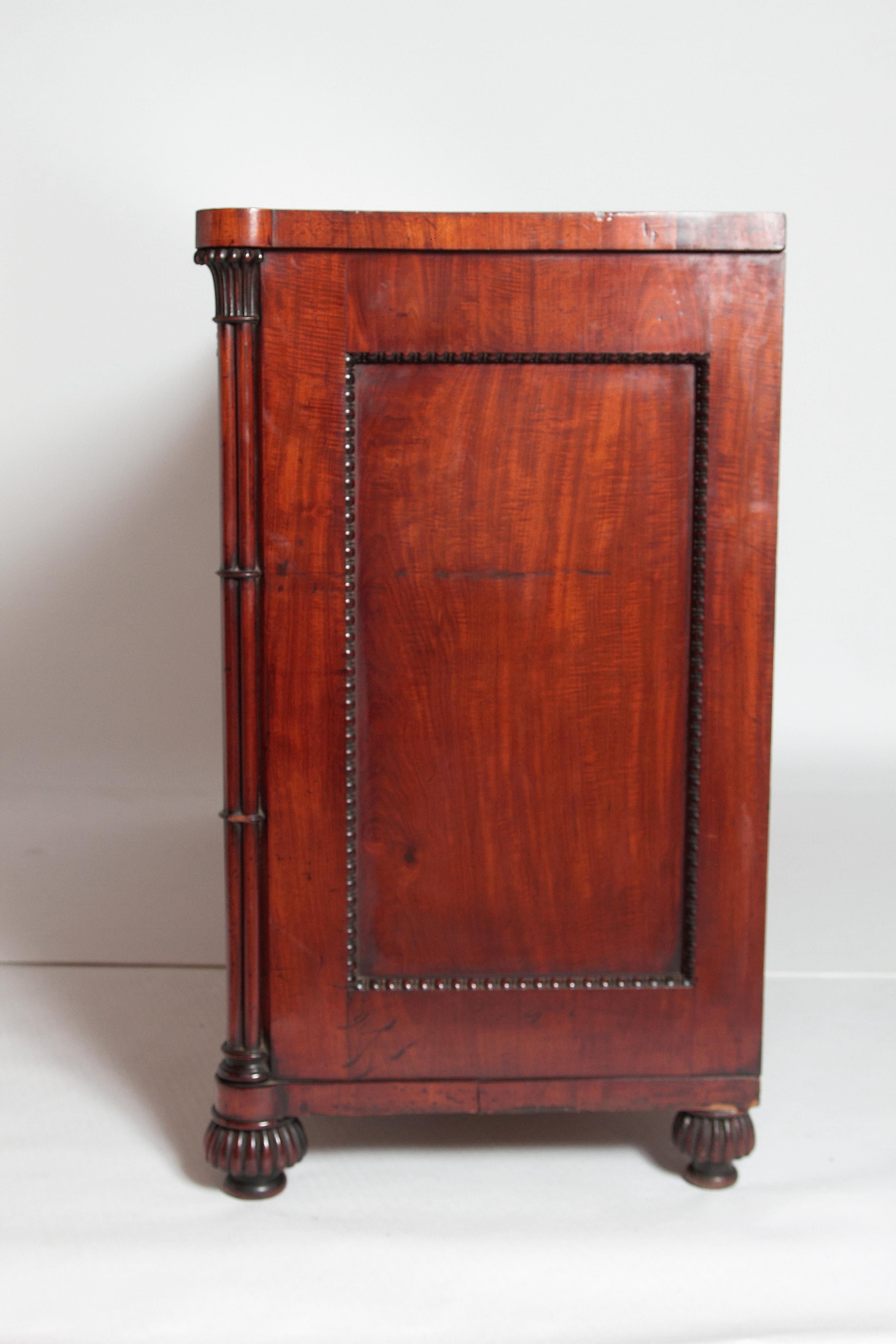 Early 19th Century Regency Bookmatched Crotch Mahogany Cabinet 2