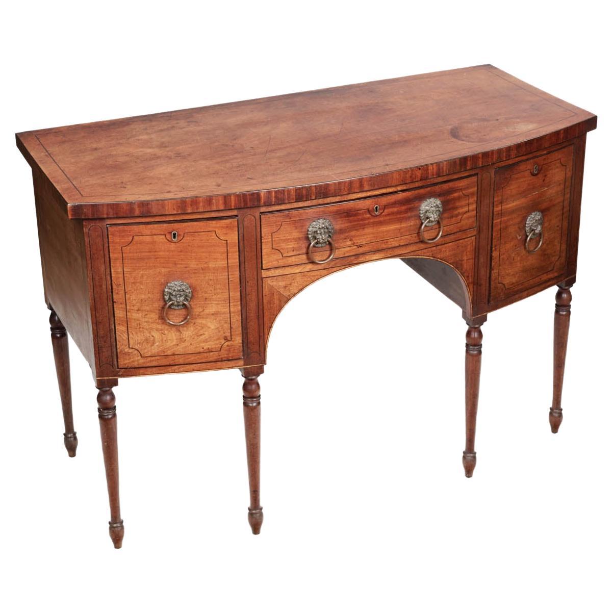 Early 19th Century Regency Bow-Fronted Mahogany Side Table For Sale