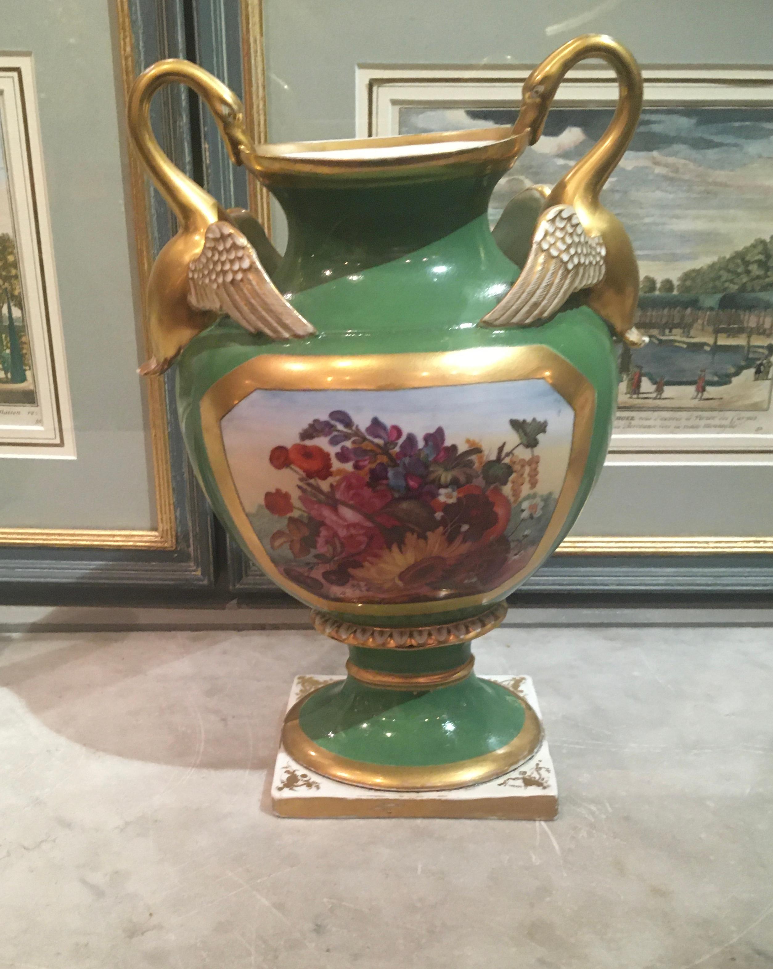 Paar Regency Derby-Vasen aus dem frühen 19. Jahrhundert im Zustand „Gut“ im Angebot in Dublin 8, IE