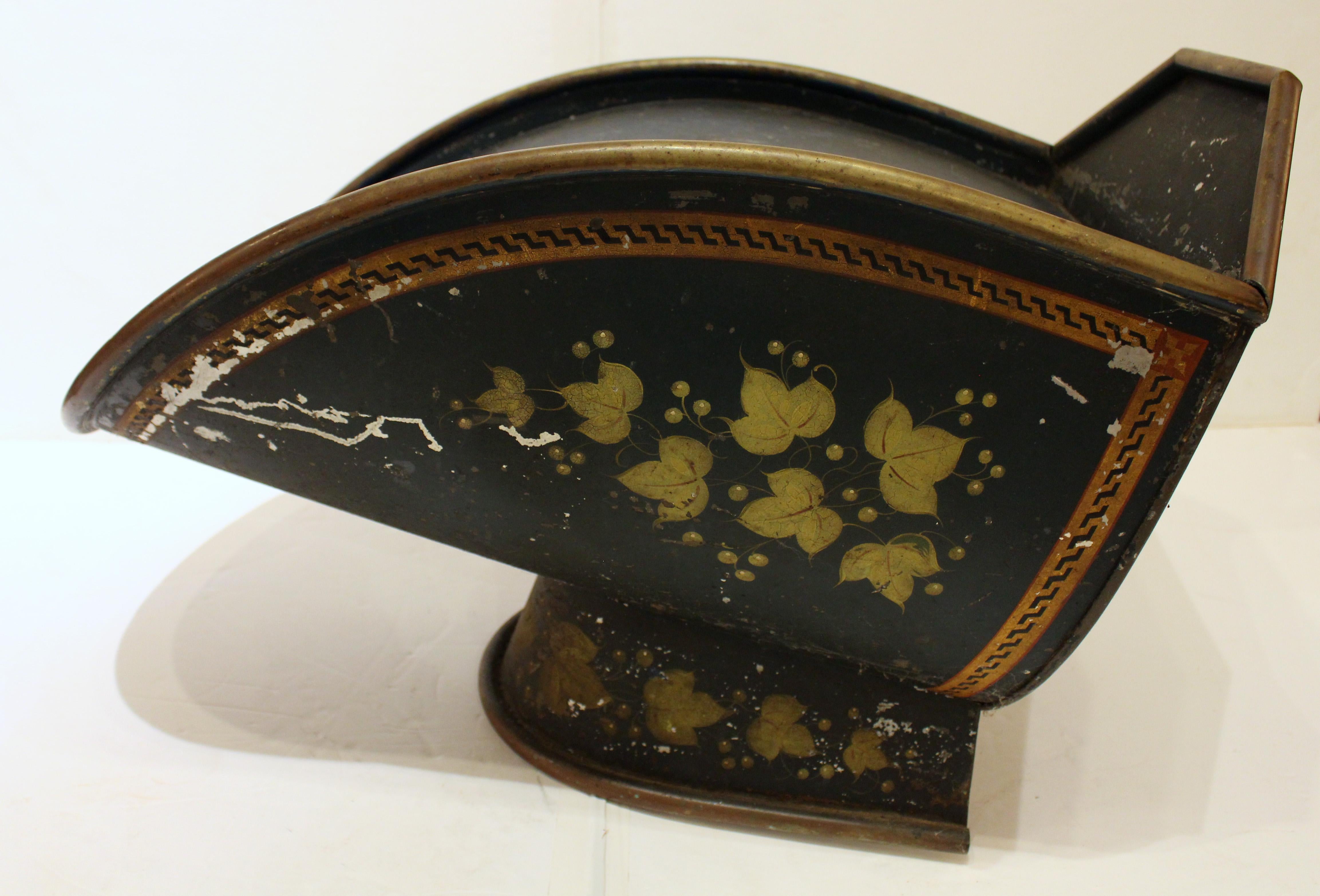 Early 19th Century Regency Faux Coal Hod Tole Shop Display In Good Condition For Sale In Chapel Hill, NC