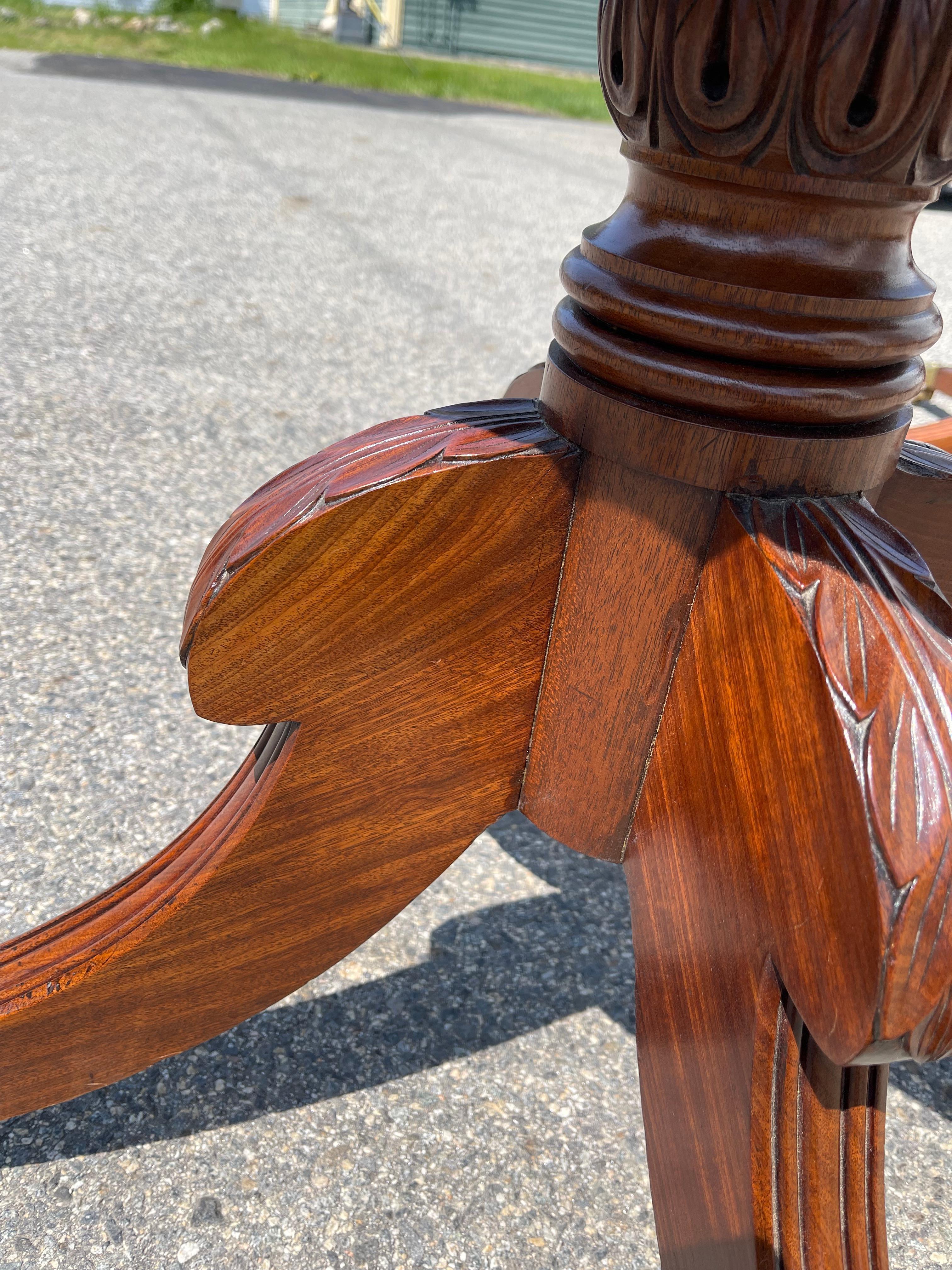 Early 19th Century Regency Mahogany Four Pedestal Dining Table For Sale 7