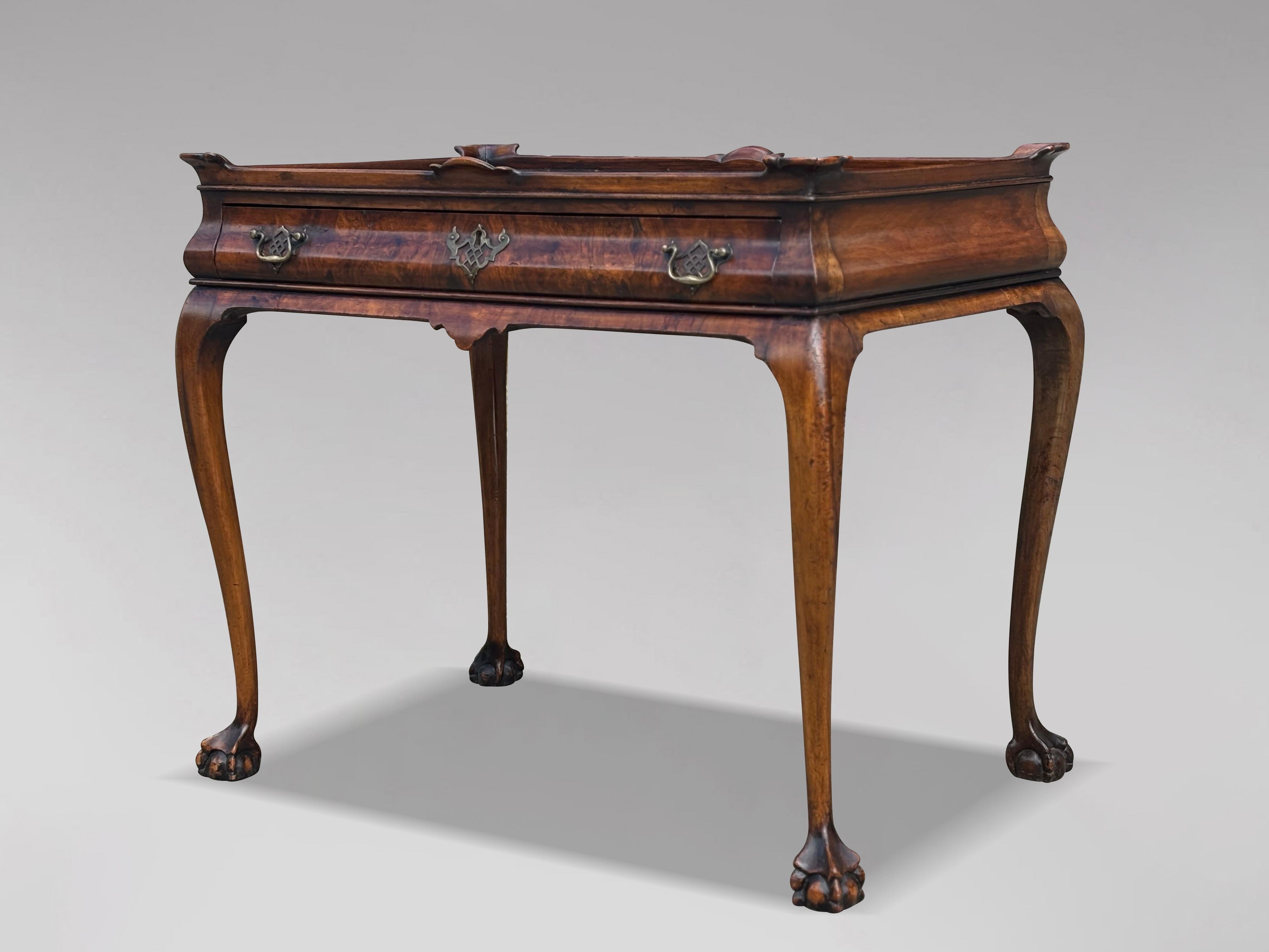 Early 19th Century Regency Period Burr Walnut Silver Table In Good Condition For Sale In Petworth,West Sussex, GB
