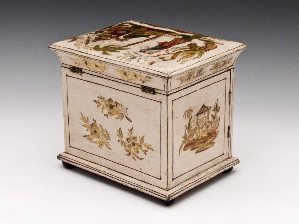 Early 19th Century Regency Period Cream and Gilt Japanned Sewing Cabinet For Sale 3