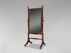 Espejo cheval de caoba de principios del siglo XIX, época de la Regencia