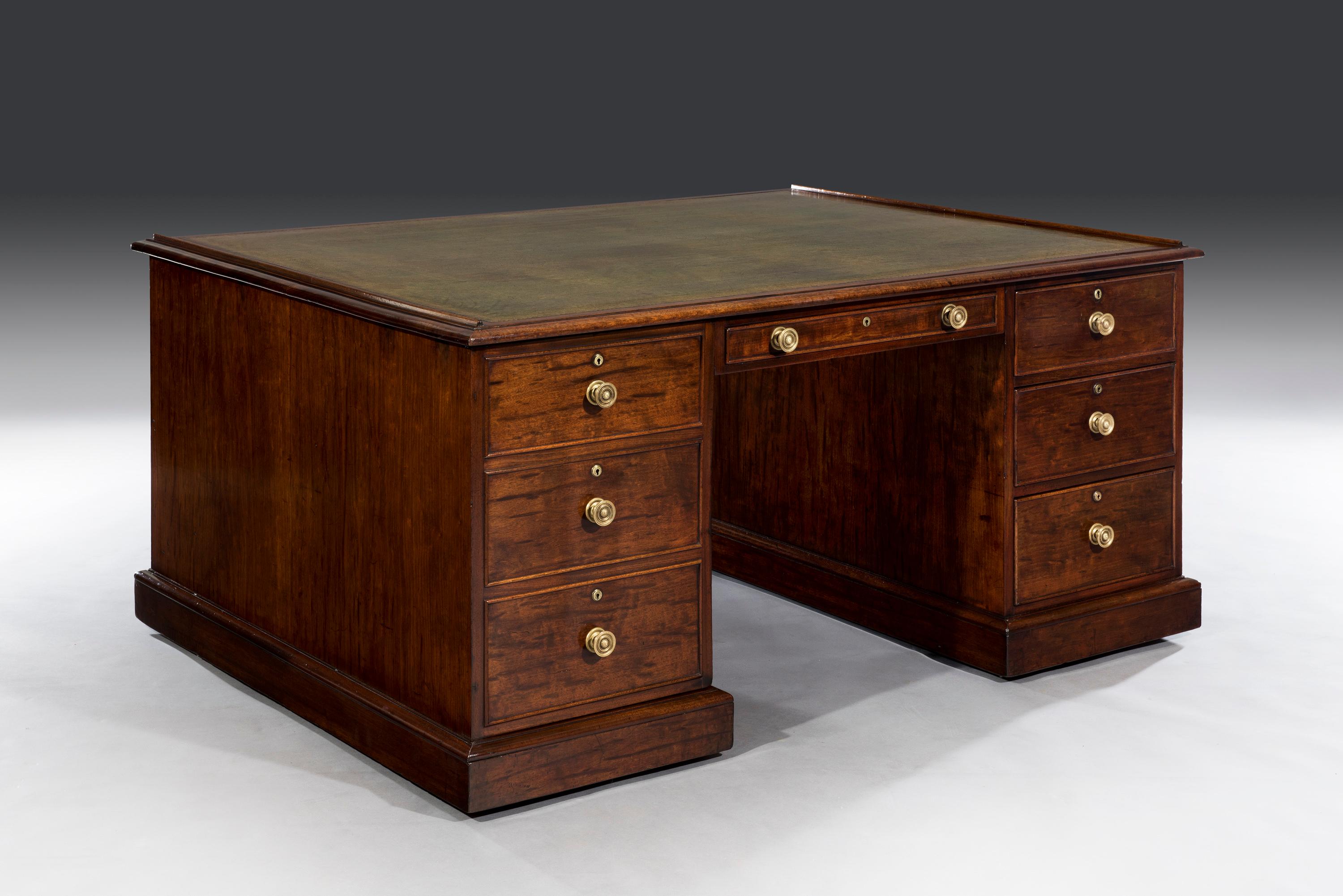 Early 19th Century Regency Period Mahogany Partners Pedestal Desk For Sale 2