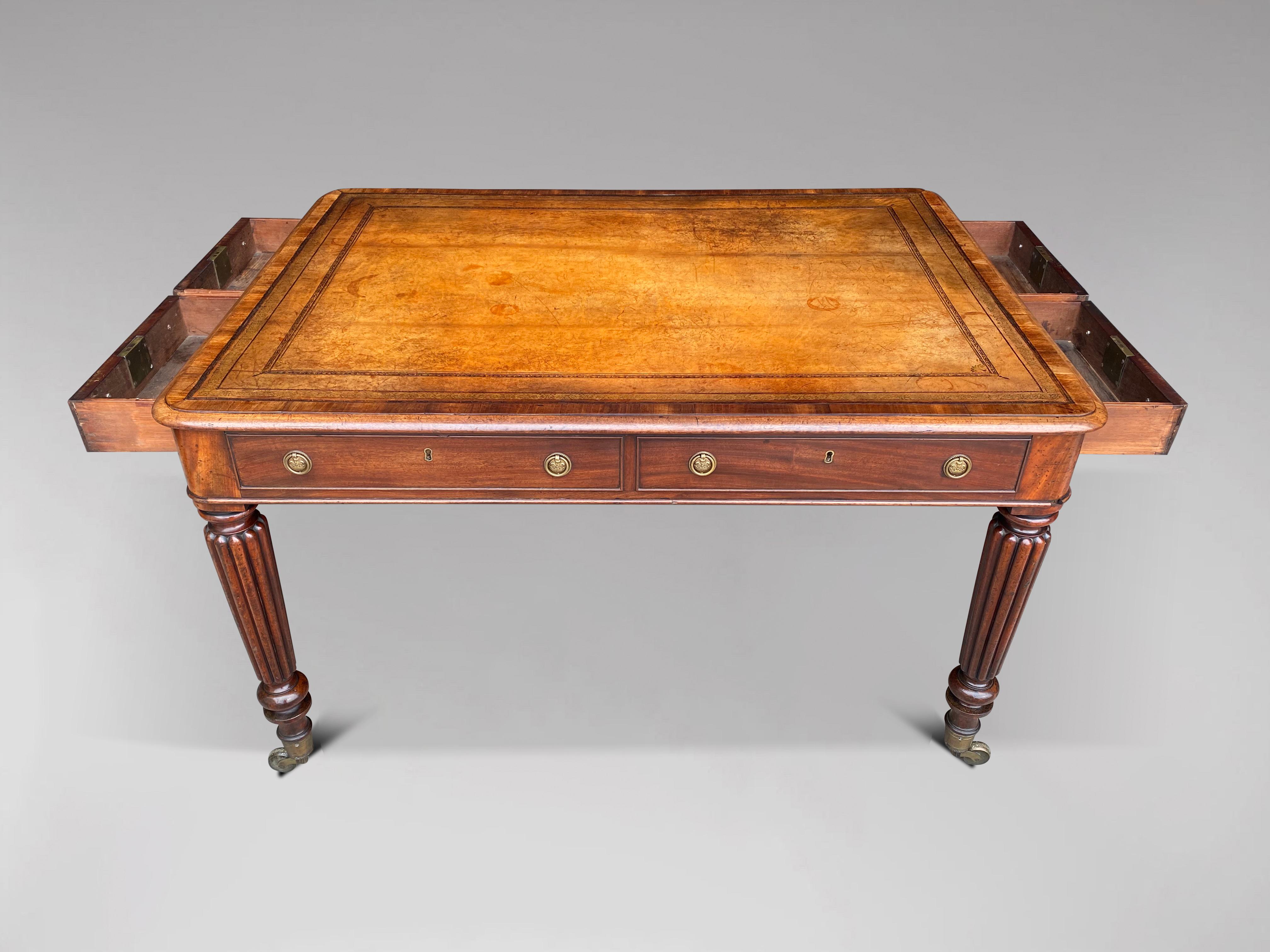 Early 19th Century Regency Period Mahogany Partners Writing Table In Good Condition In Petworth,West Sussex, GB