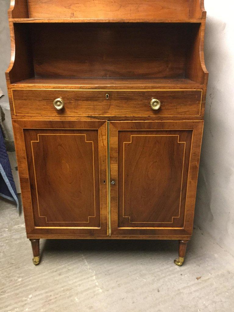 Early 19th Century Regency Period Rosewood Waterfall Bookcase Cabinet In Good Condition For Sale In Bradford on Avon, GB