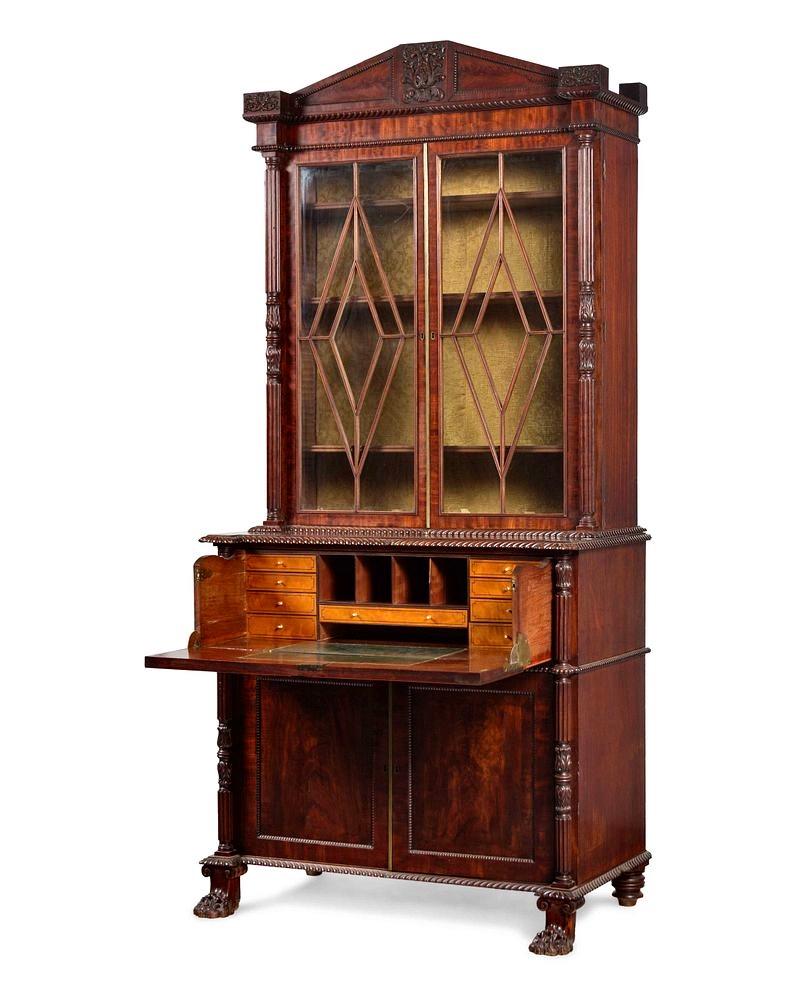 Early 19th Century Regency Secretary Bookcase In Good Condition For Sale In Essex, MA