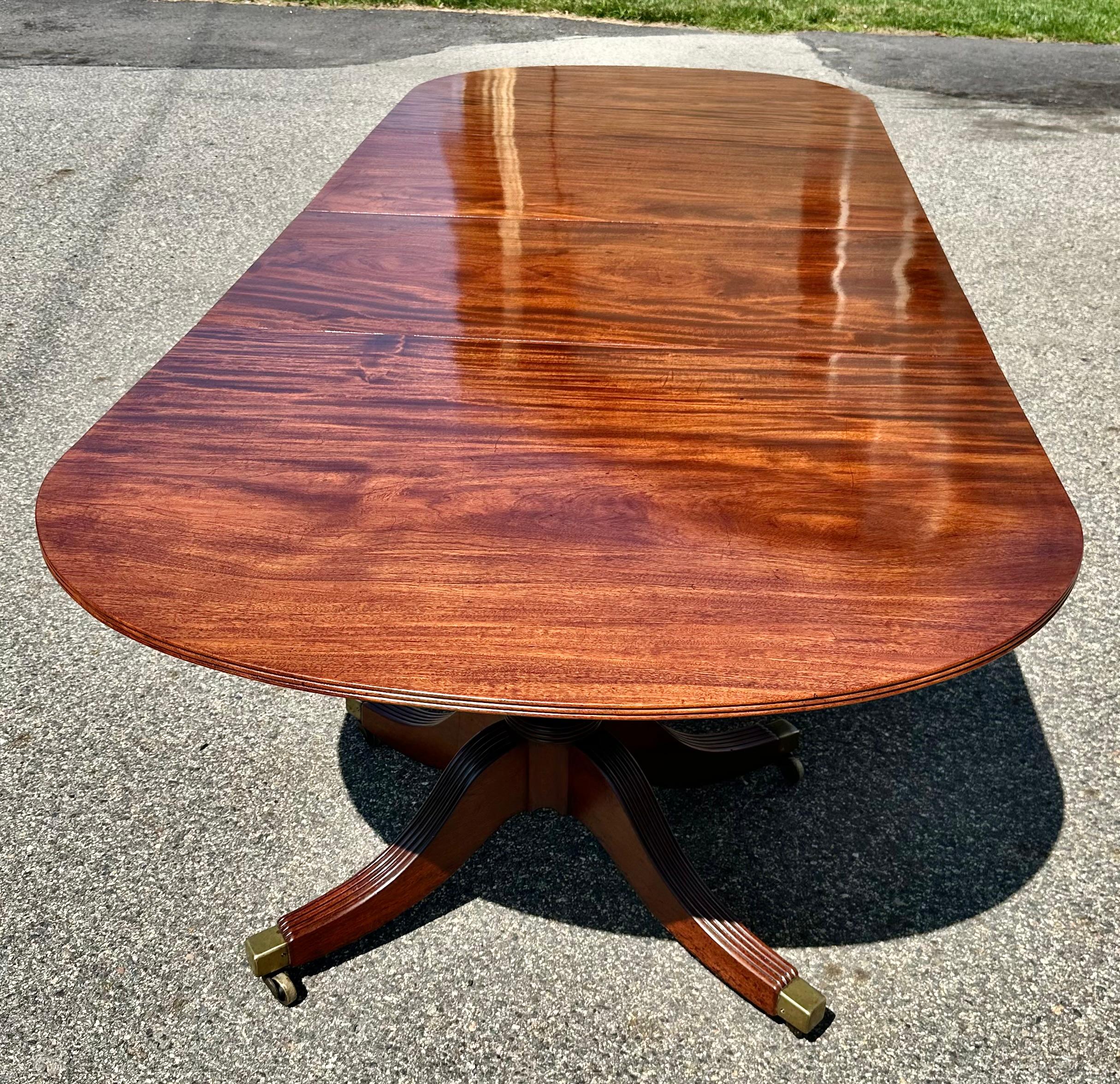 English Early 19th Century Regency Two Pedestal Dining Table For Sale