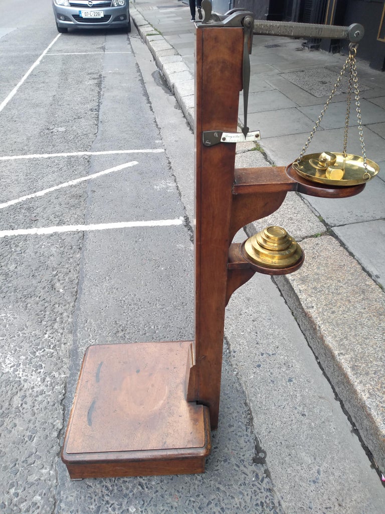 Early 19th Century Regency Weighing Scales In Good Condition For Sale In Dublin 8, IE