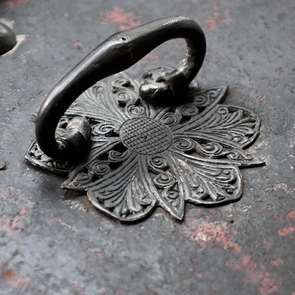 Early 19th Century repoussé Indian Lock / Safe Box For Sale 3