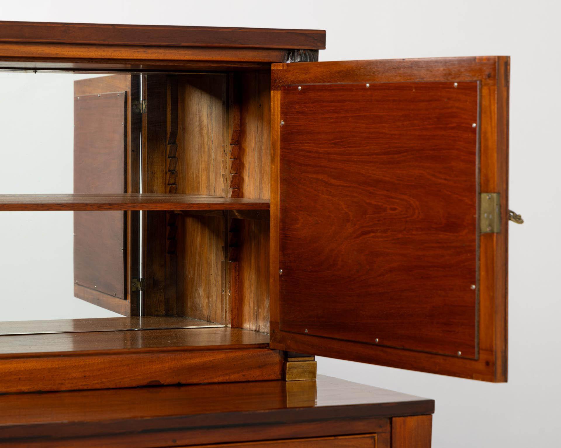 Early 19th Century Retour d'Egypte Mirror Table (Mahagoni) im Angebot