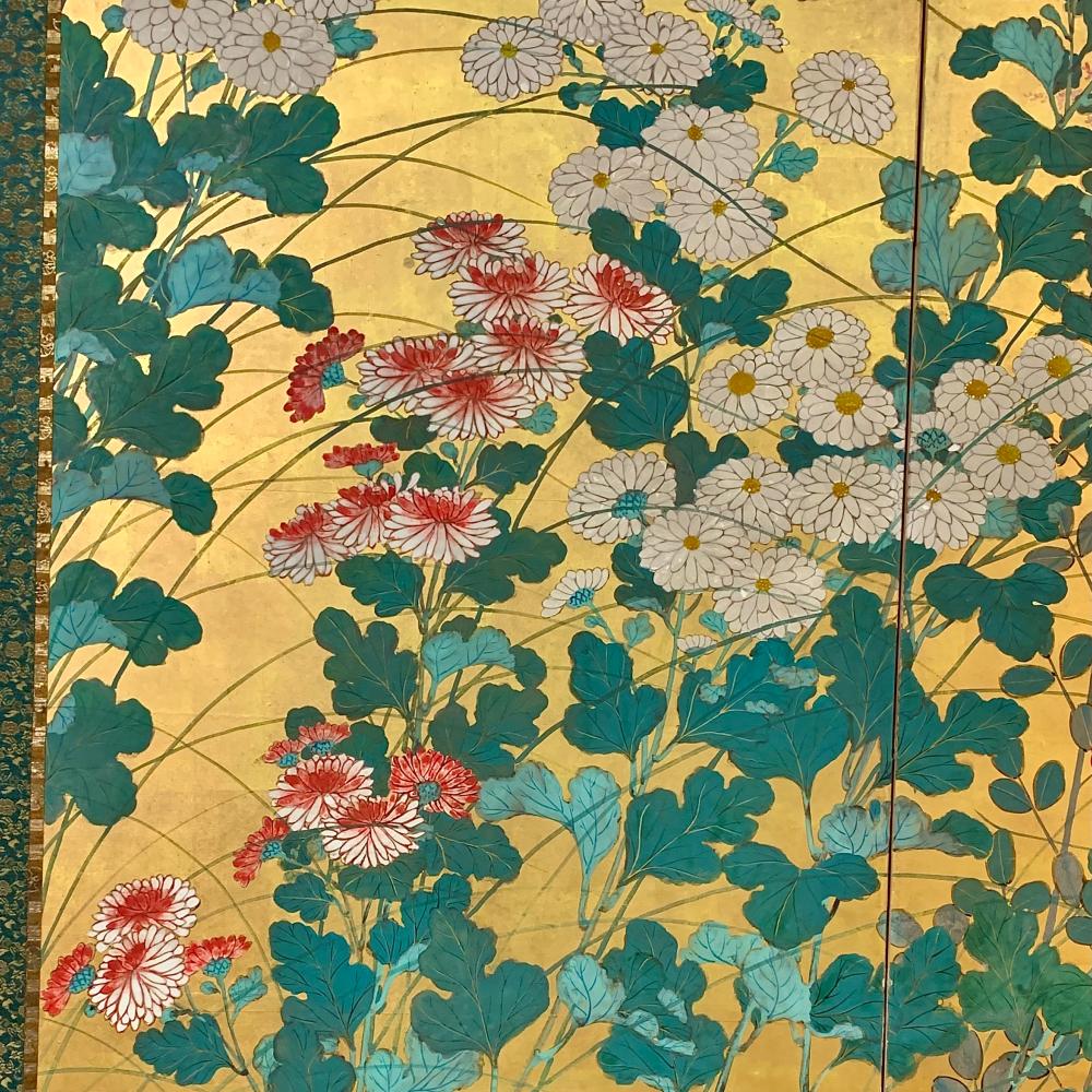 Early 19th Century Rimpa School Floral Screen

Period: Early 19th Century
Dimensions: 367x171 cm (144.5x67.3 inches)
SKU: RJ118

This 6-panel gold-leafed screen is a splendid representation of the Rimpa School. Originating in the late 16th century,