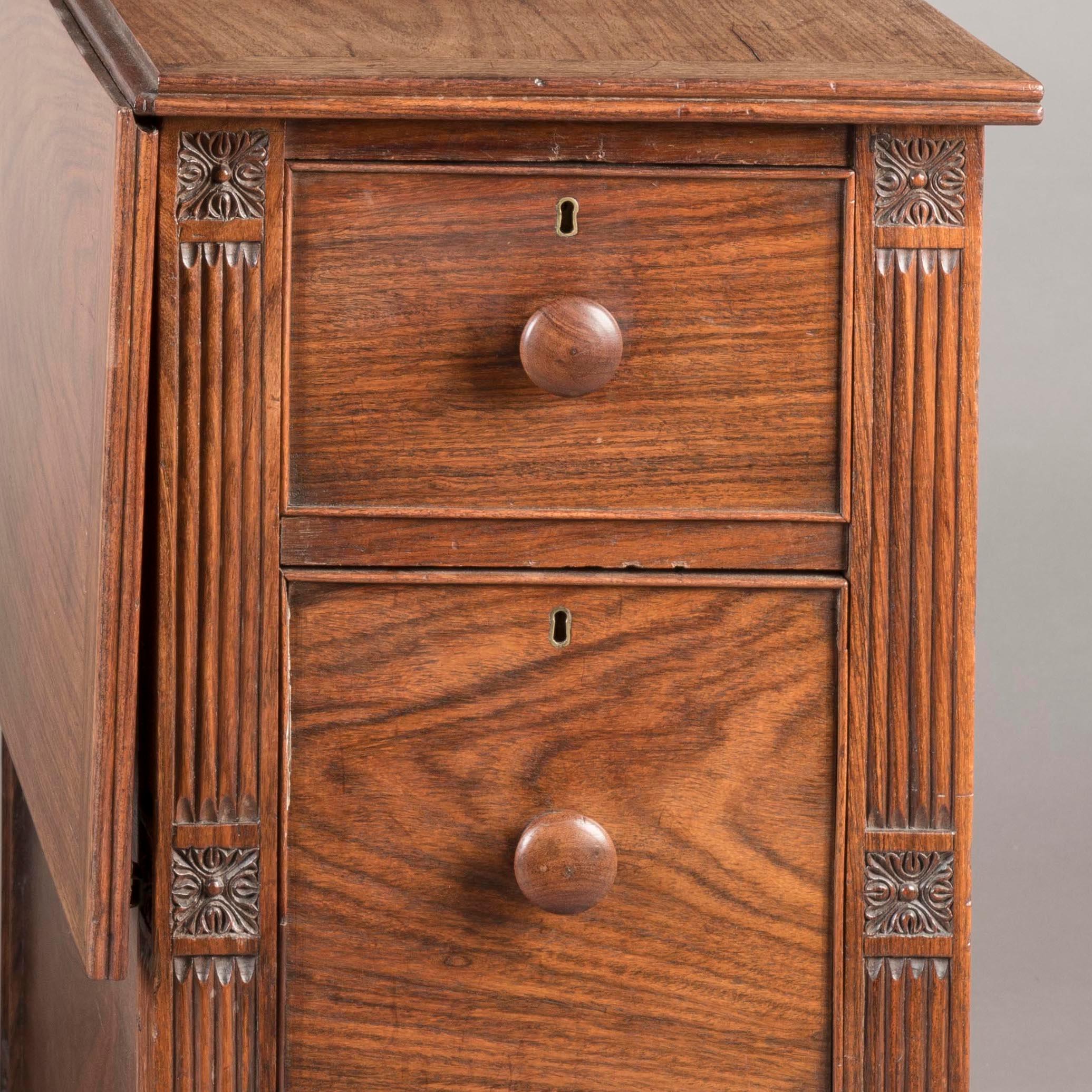 Early 19th Century Rosewood 'Collapsible' Campaign Pedestal Desk For Sale 1