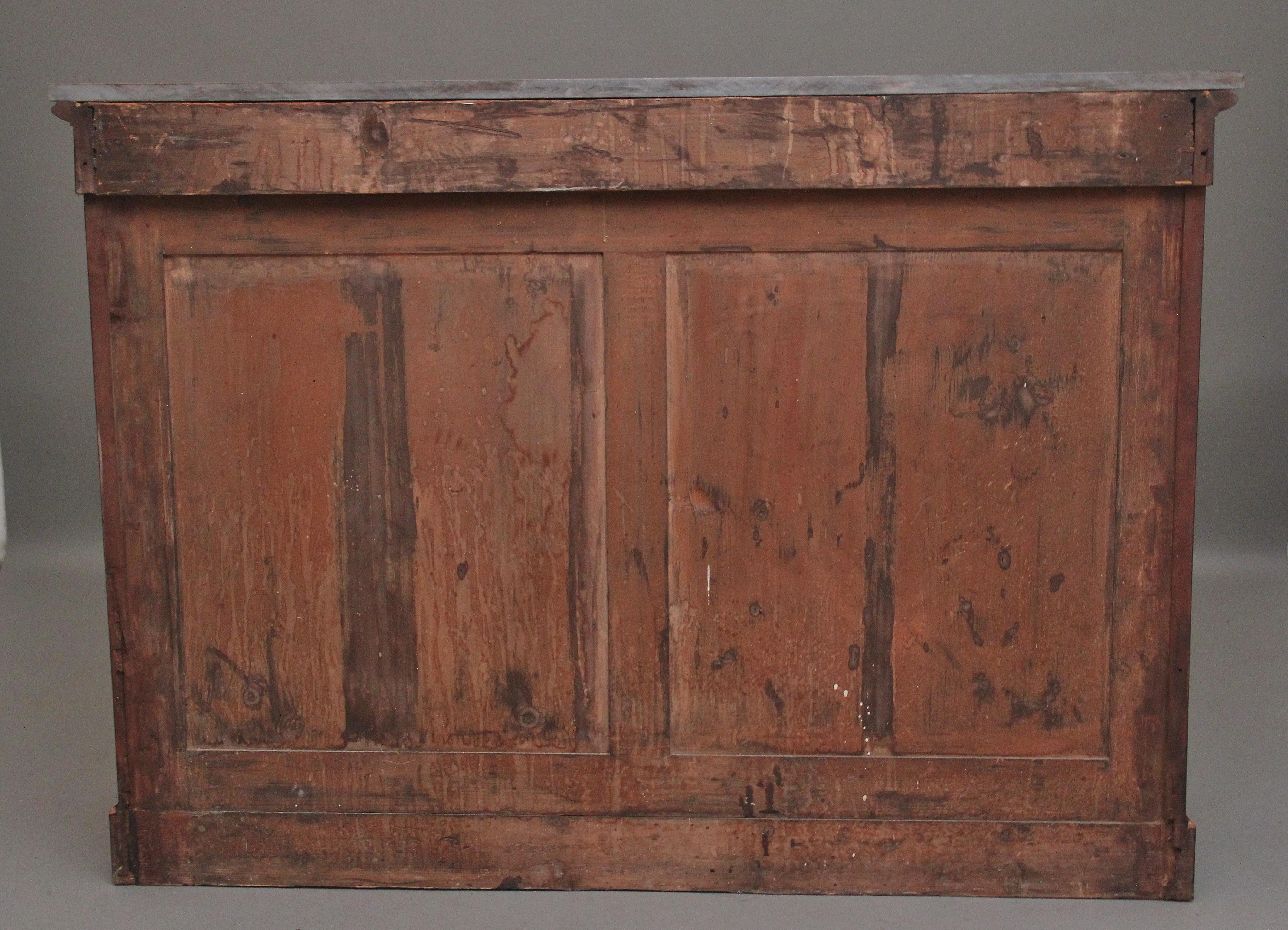 Early 19th Century rosewood, gilt and marble top cabinet For Sale 3