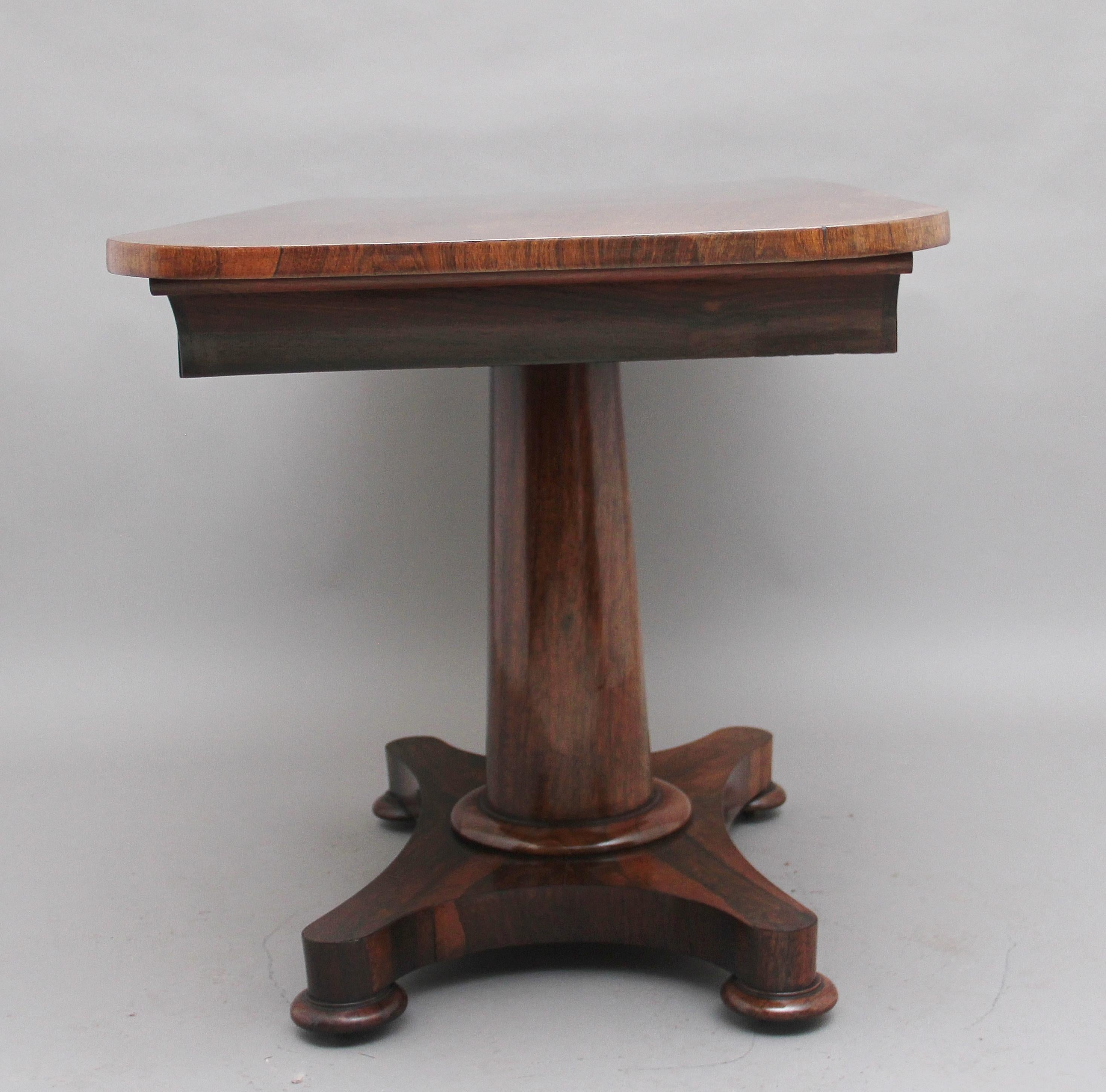 British Early 19th Century Rosewood Sofa Table