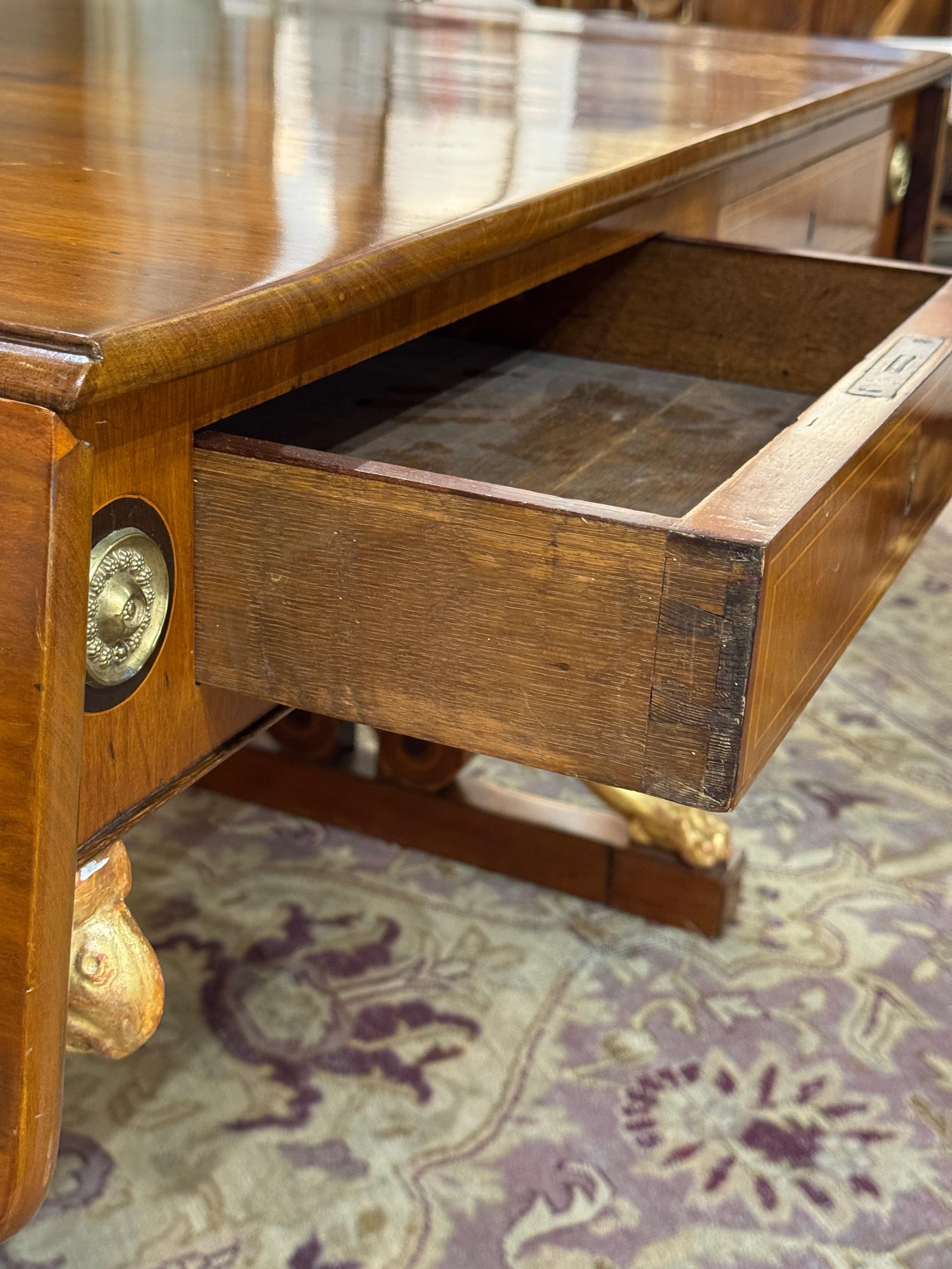 Early 19th Century Russian Mahogany and Parcel-Gilt Sofa Table For Sale 6