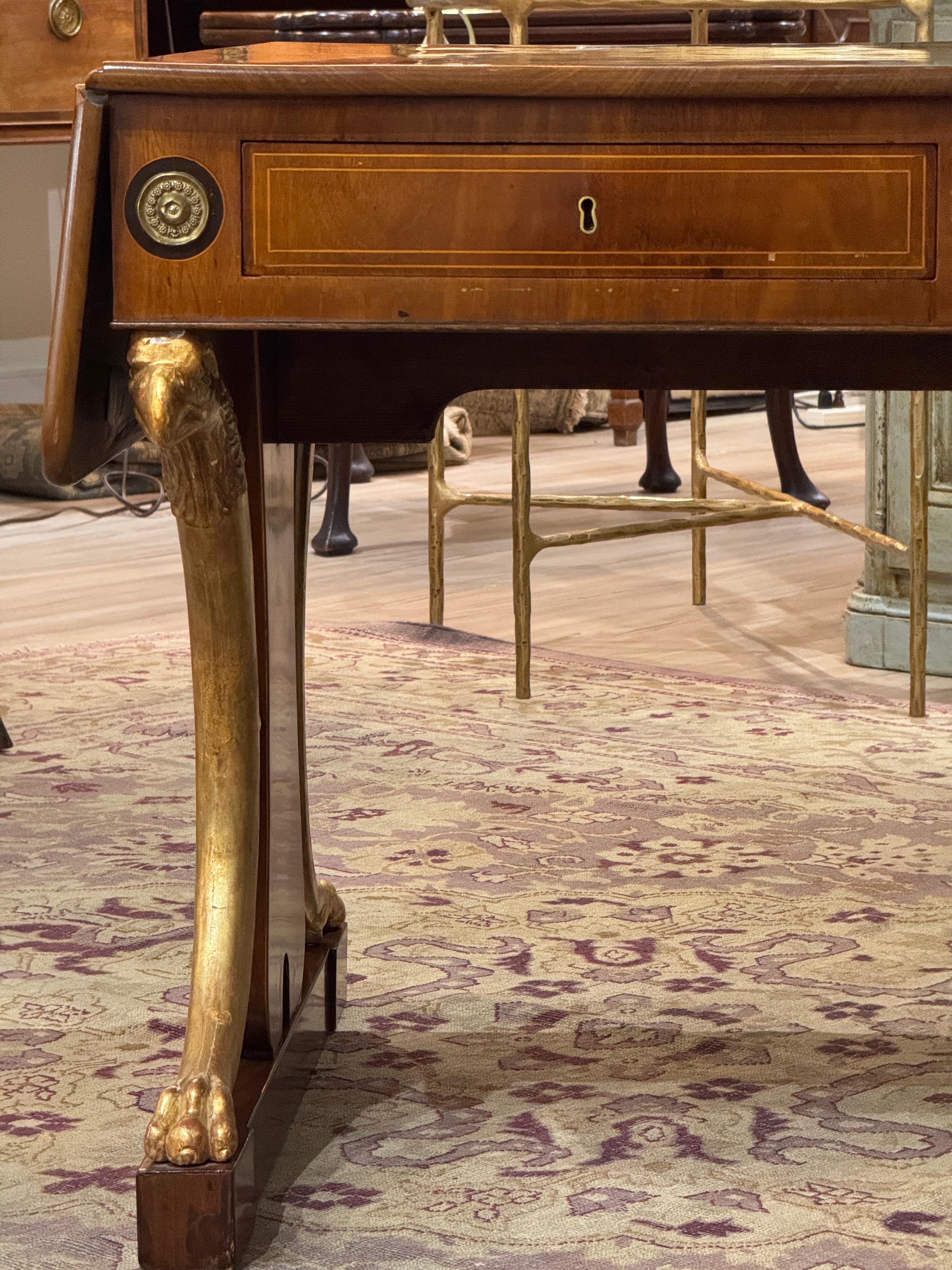 Early 19th Century Russian Mahogany and Parcel-Gilt Sofa Table For Sale 3