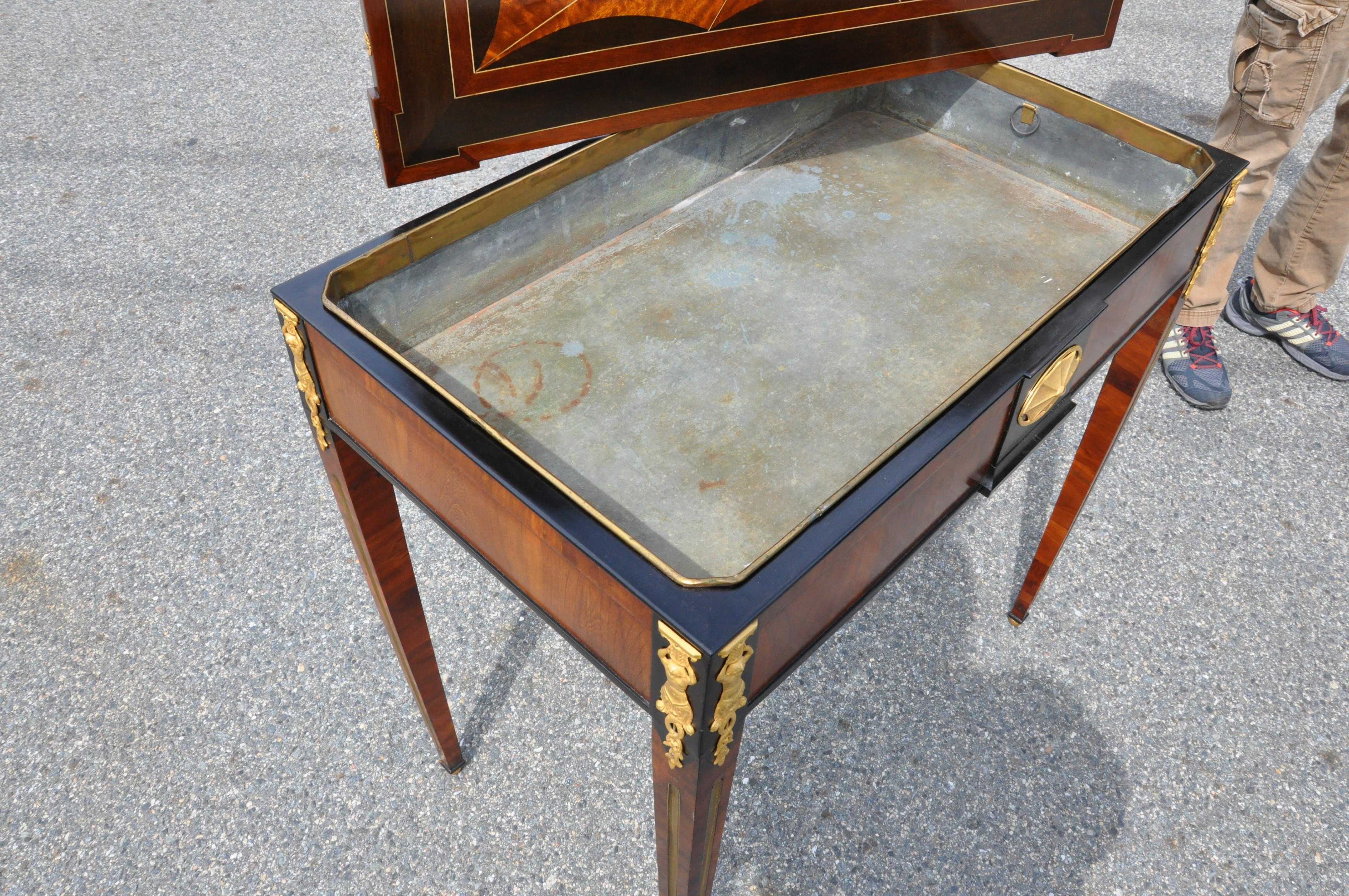 Laiton Table néoclassique russe du début du XIXe siècle par Heinrich Gambs en vente
