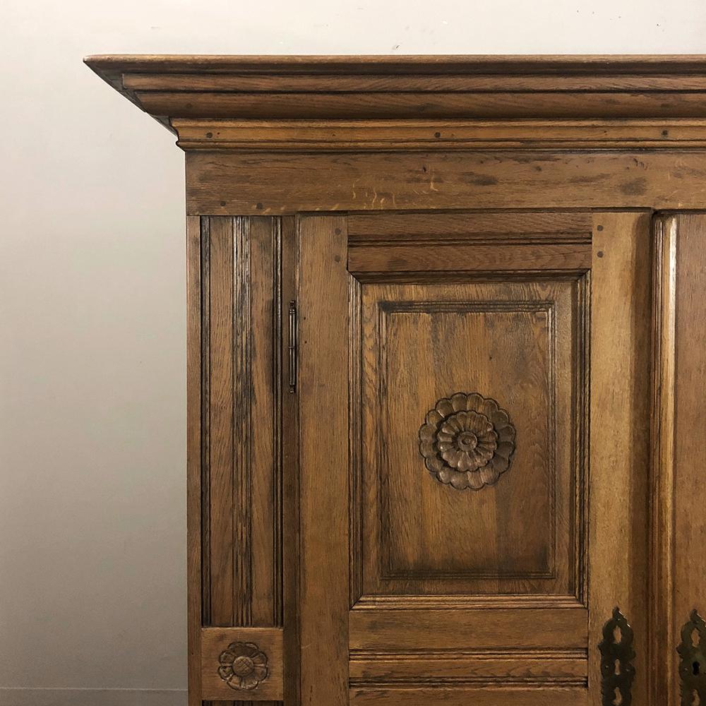 Early 19th Century Rustic Dutch Stripped Hand-Carved Oak Armoire 2