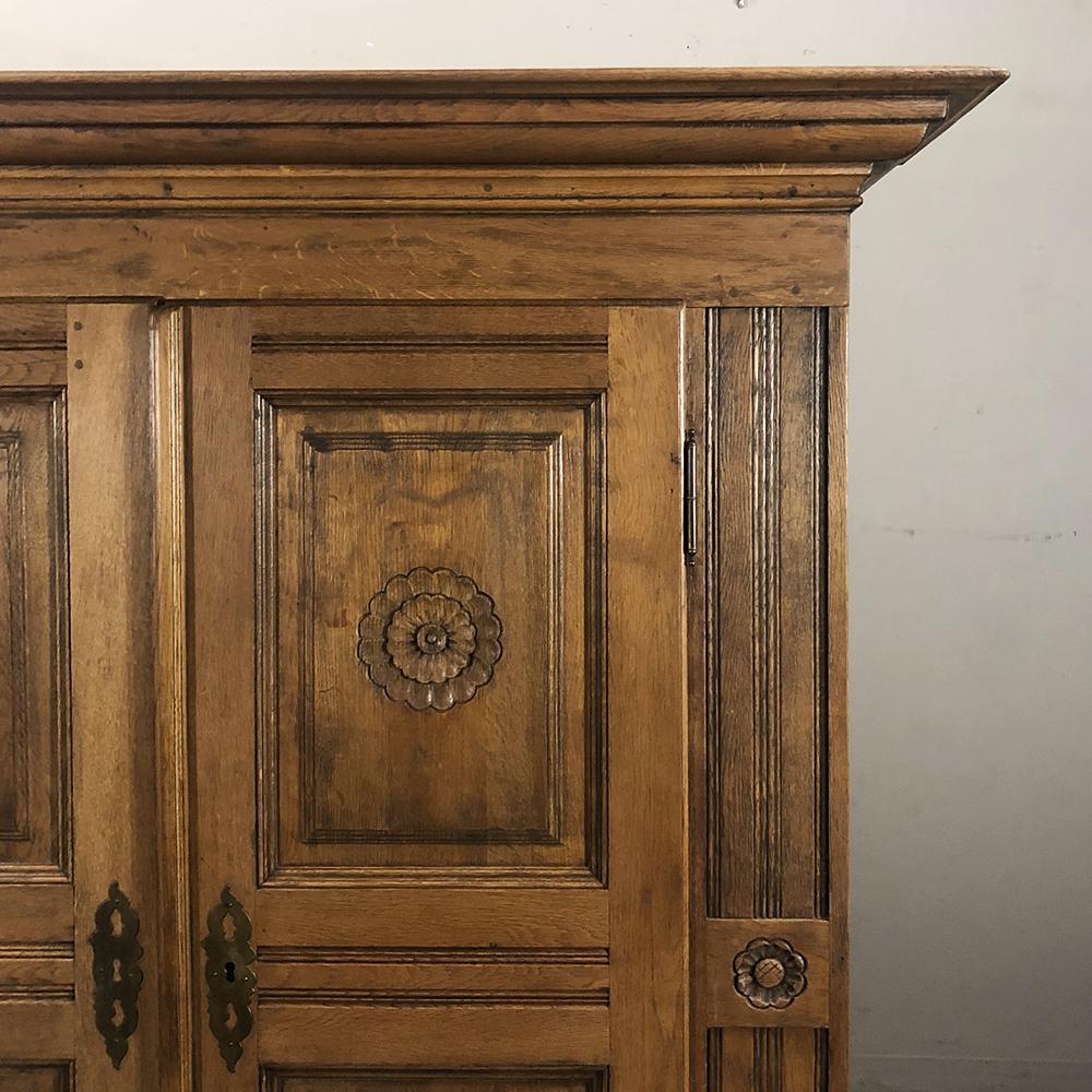Early 19th Century Rustic Dutch Stripped Hand-Carved Oak Armoire 3