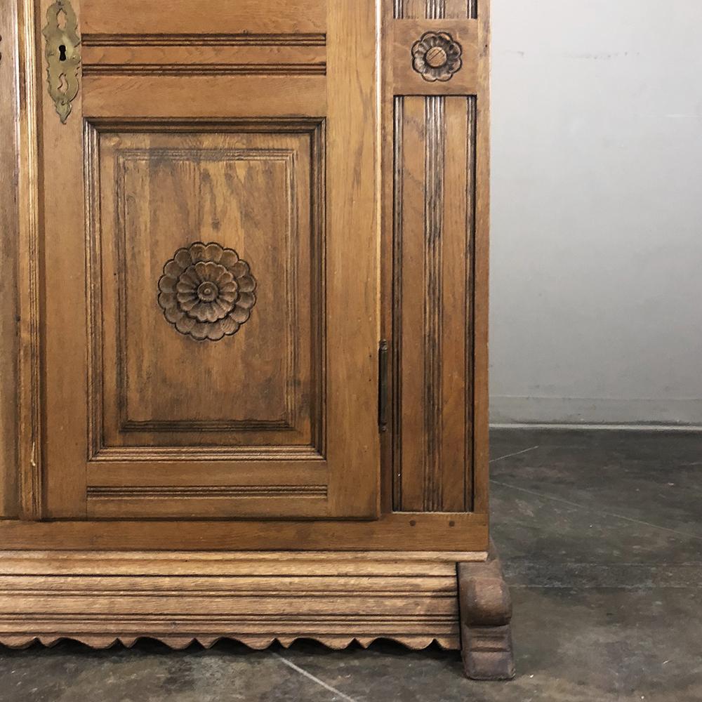 Early 19th Century Rustic Dutch Stripped Hand-Carved Oak Armoire 4