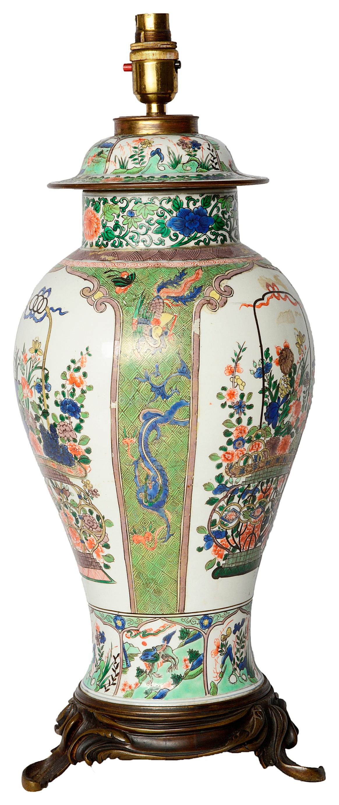 Frühes 19. Jahrhundert Samson Famille Verte Stil Deckelvase / Lampe (Französisch) im Angebot