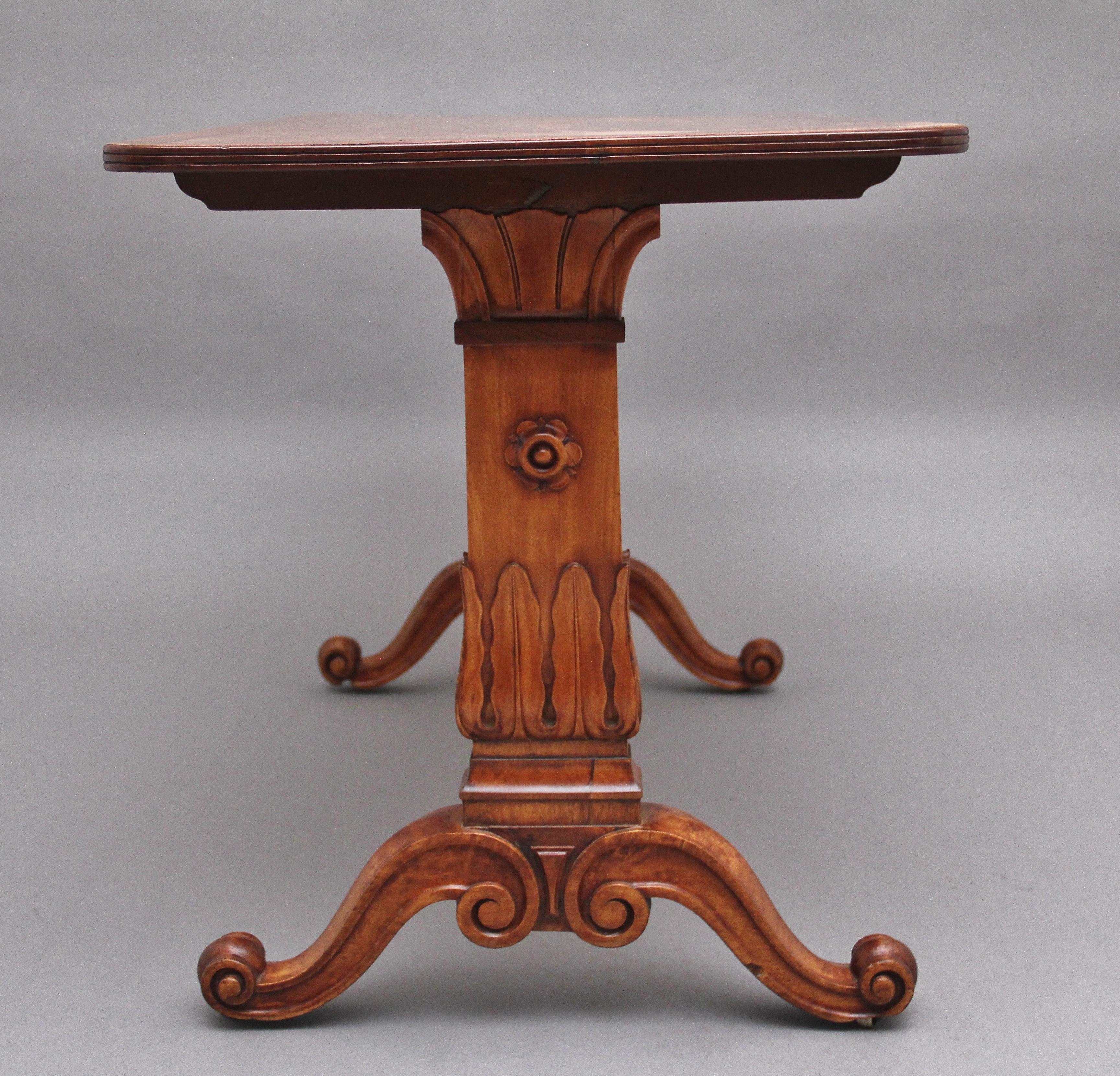William IV Early 19th Century Satinwood Sofa Table For Sale