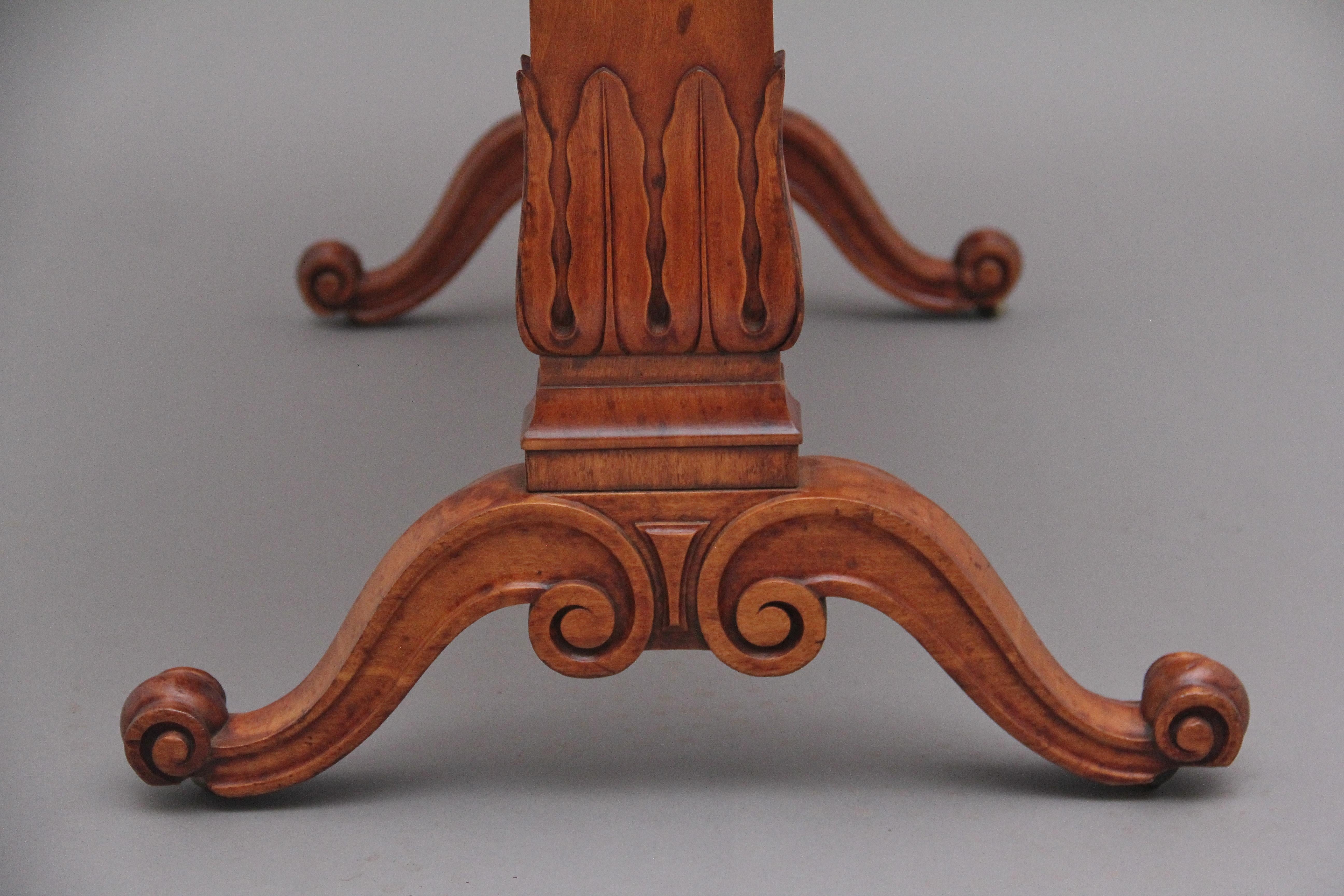 Mid-19th Century Early 19th Century Satinwood Sofa Table For Sale