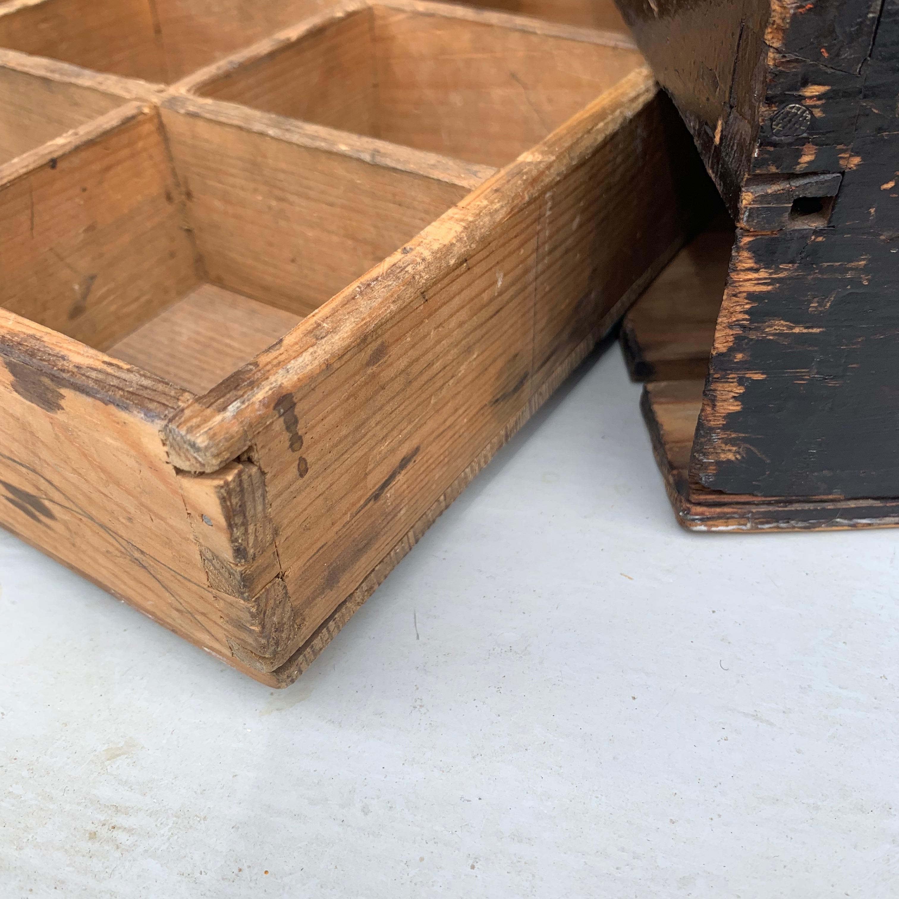 Early 19th Century Scandinavian Folk Art Kitchen Silverware and Spices Box 5