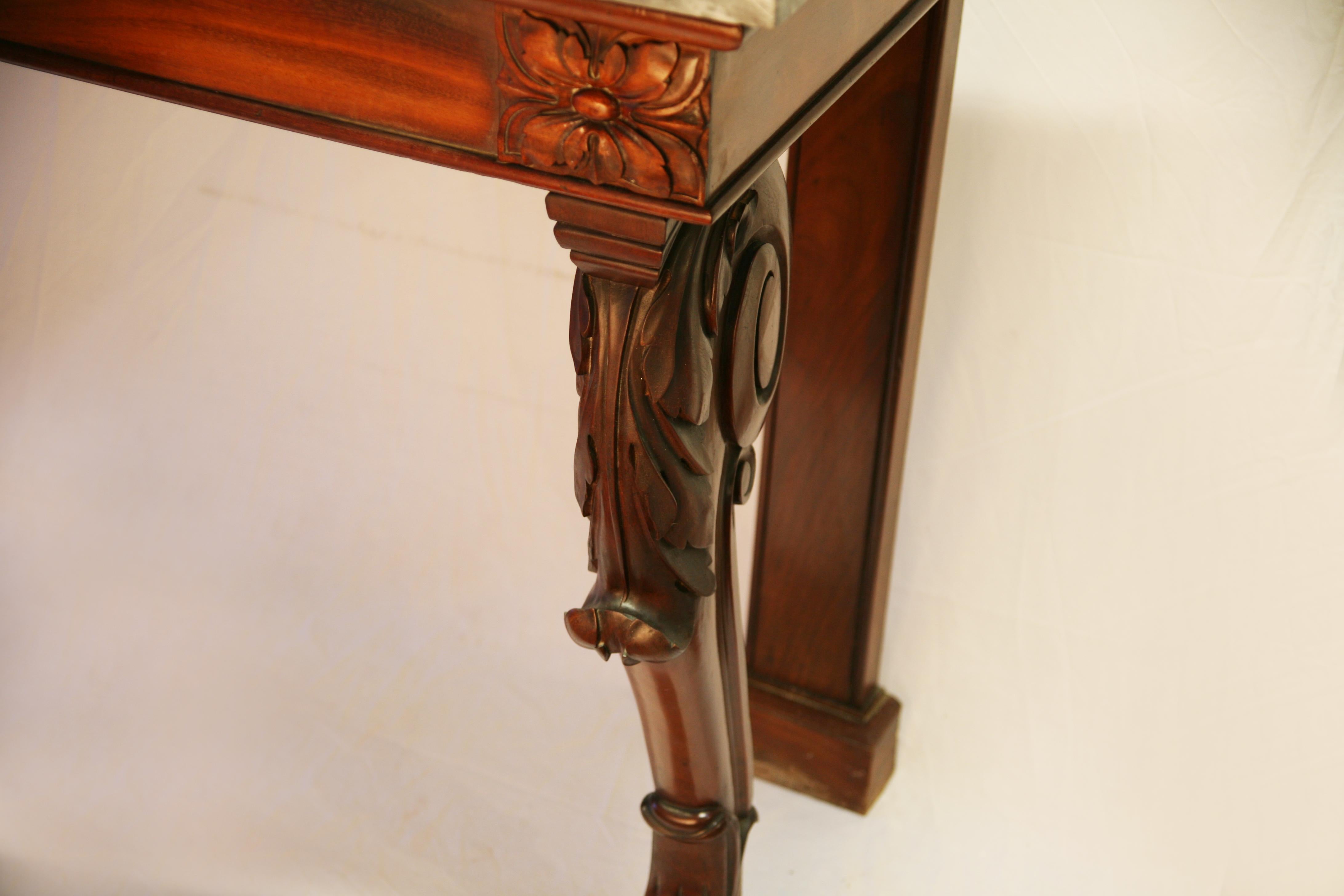 Mid-19th Century Early 19th Century Scottish Mahogany Console Table For Sale
