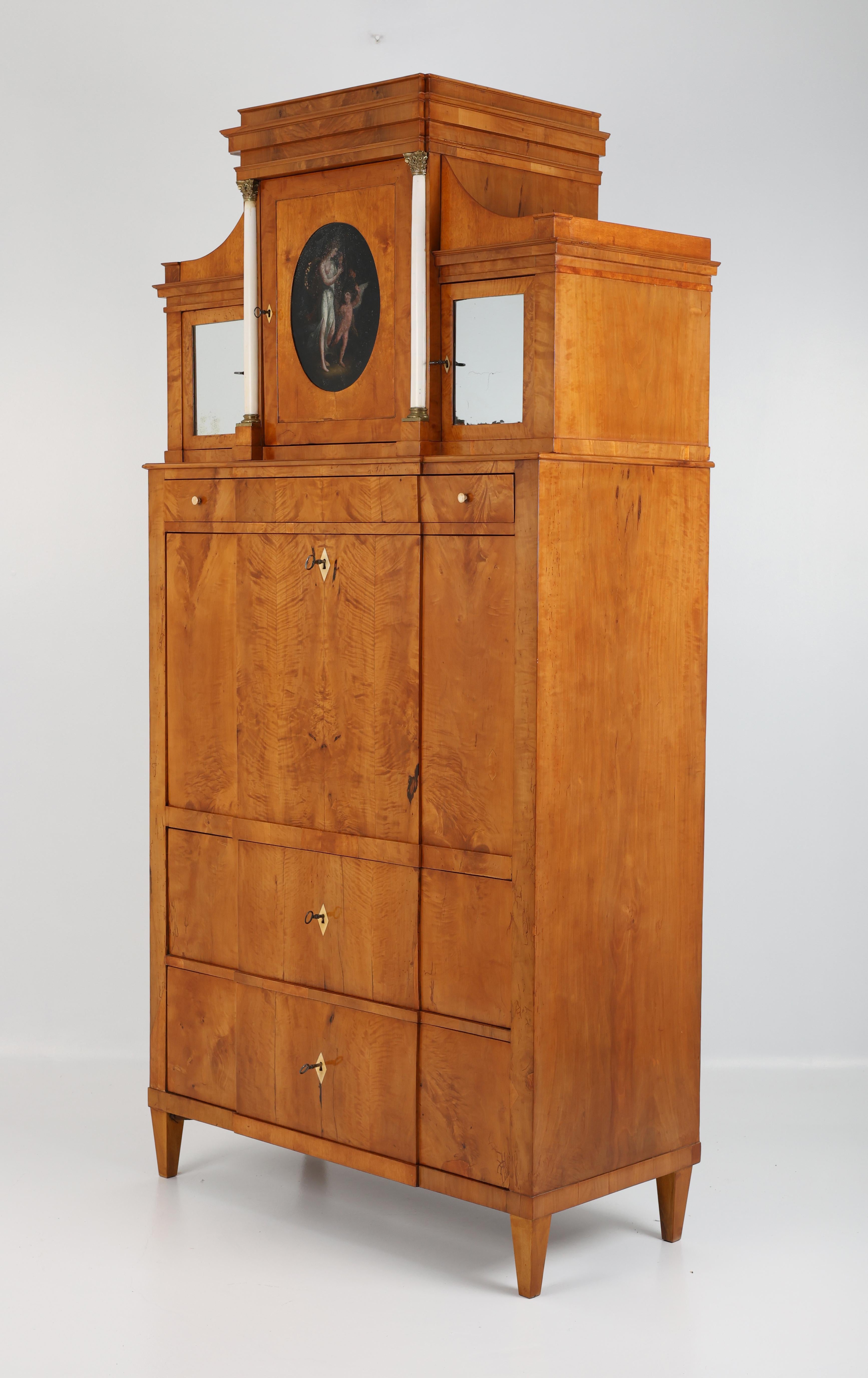 Early 19th Century Secretary, Birch and Birch burl veneered For Sale 4